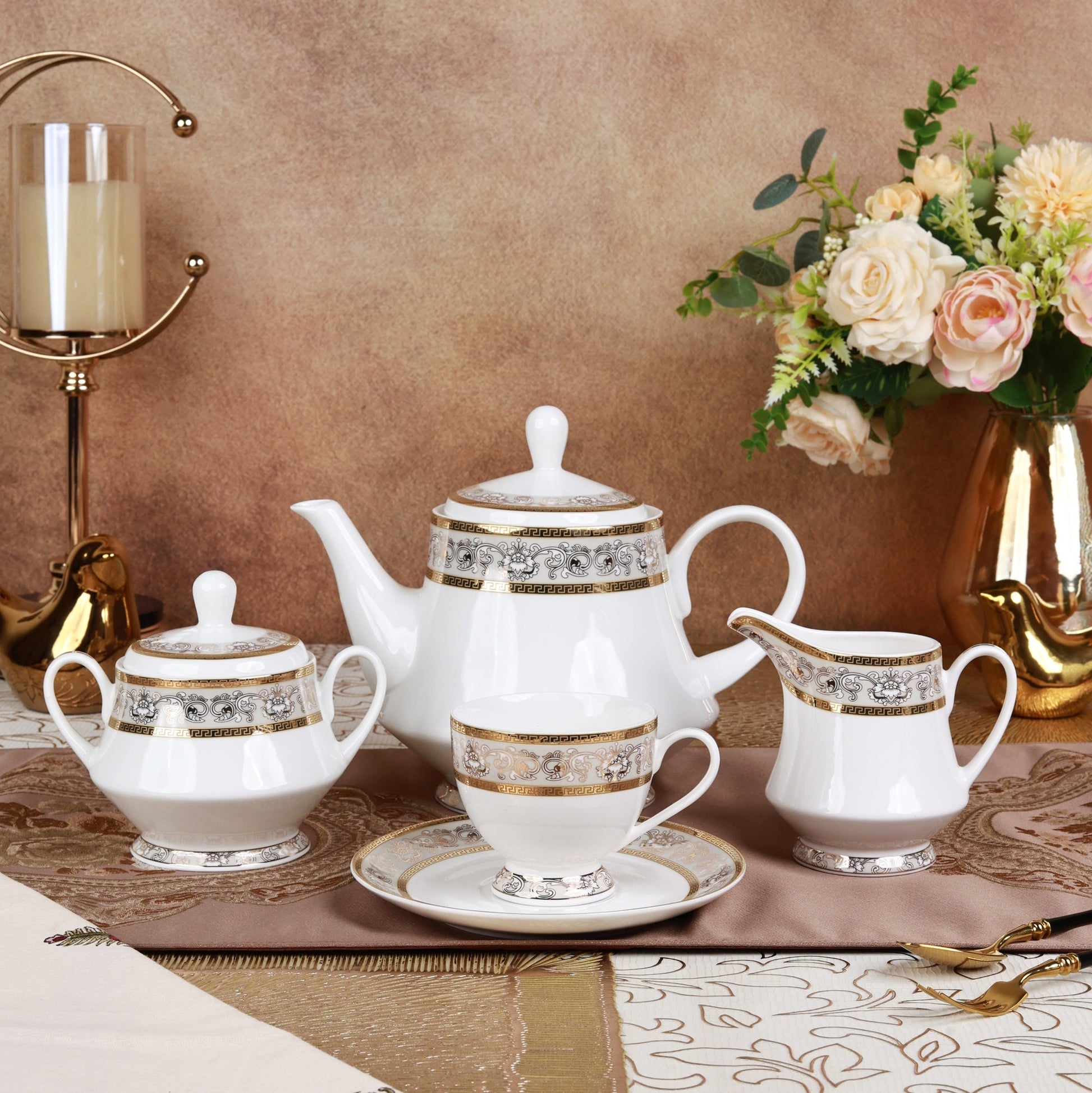 Mughal Gold and Grey 15 Pcs Tea Set - Vigneto
