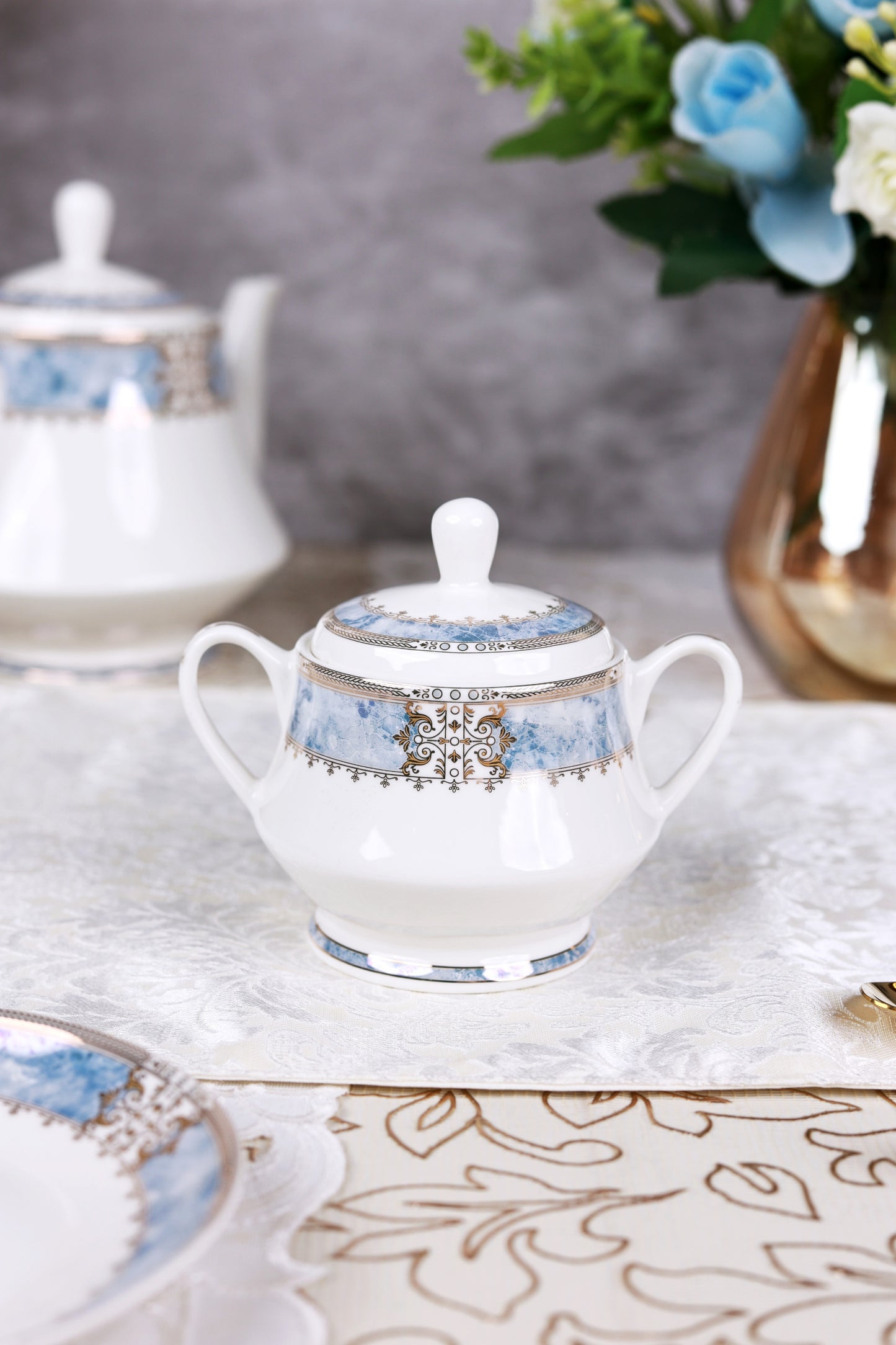 Majestique Blue 15 Pcs Tea Set