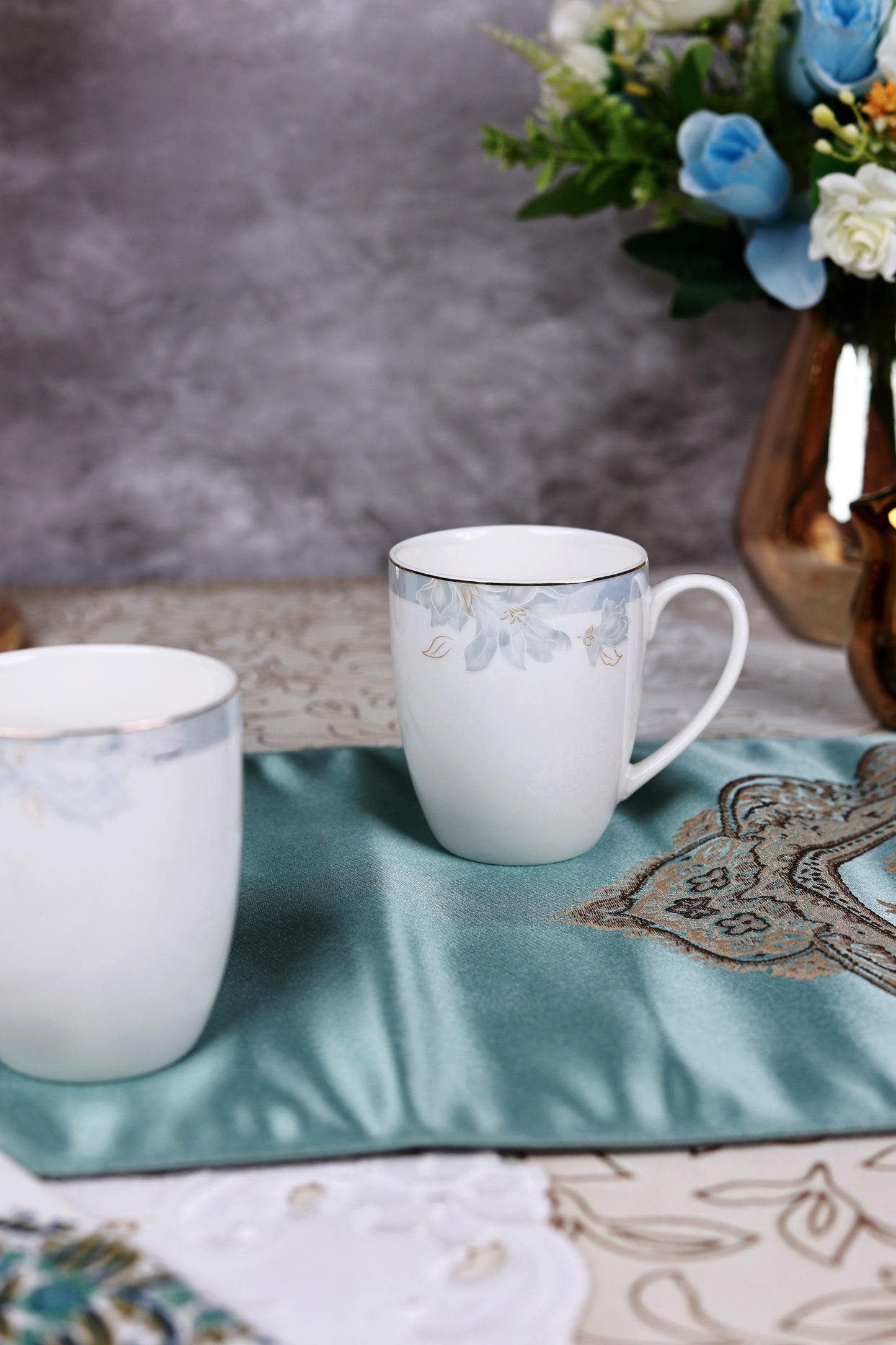 La Pacifique Coffee Mugs (Set of 2, 300 ML)