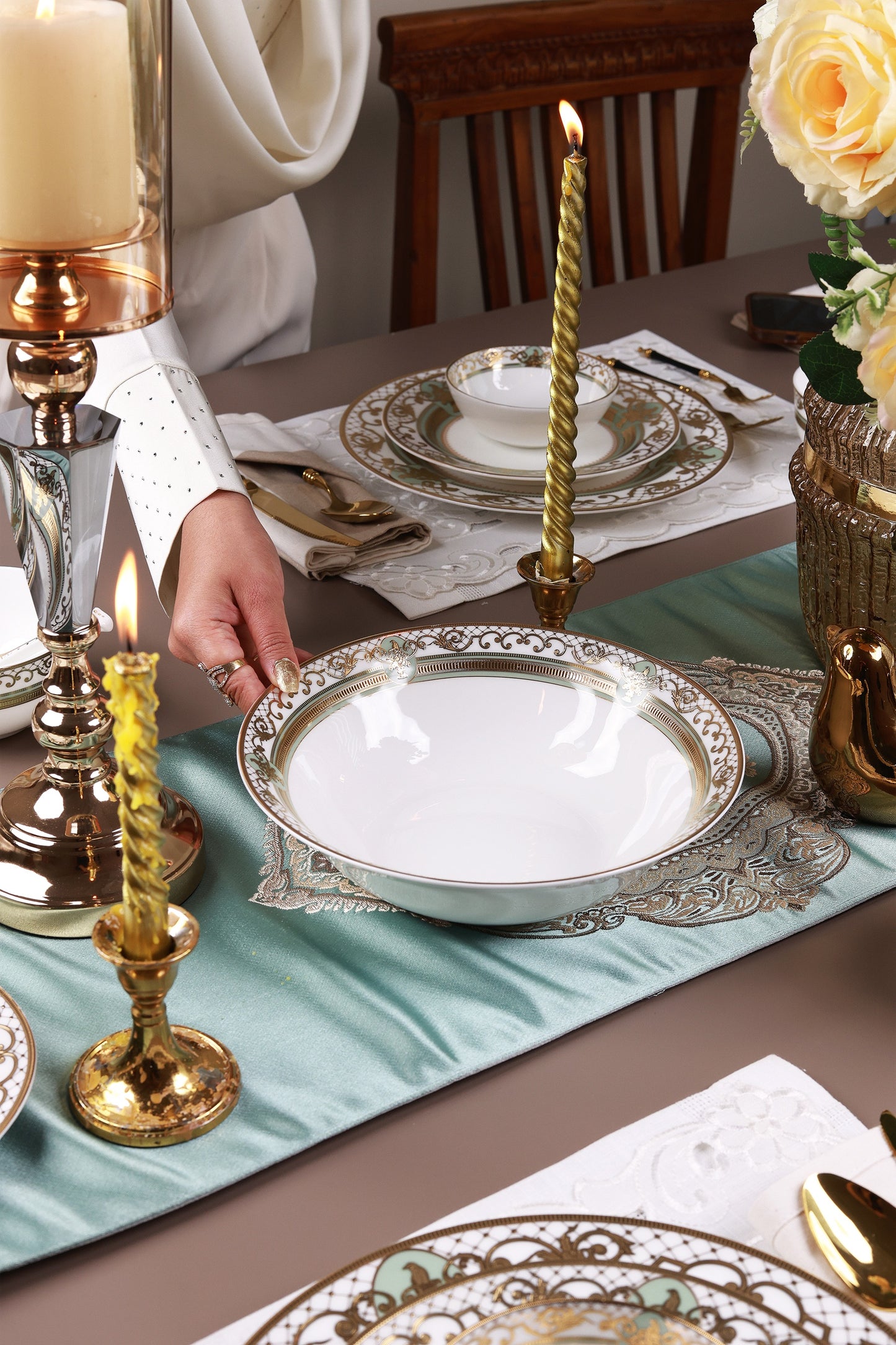 Palace Verde 36 Pcs Dinner Set (Palace Collection, 24K Embossed Gold)