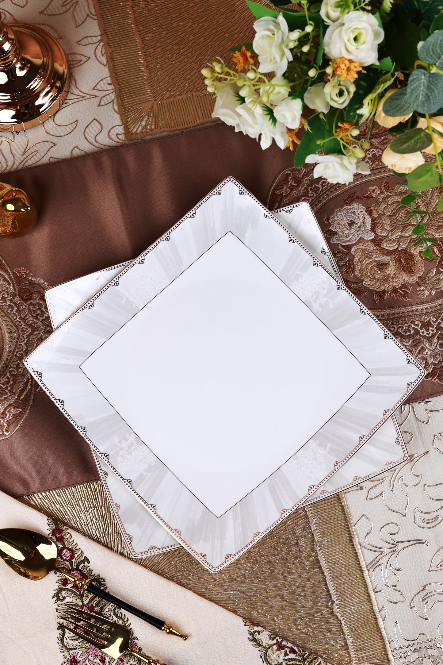 Parisian Gold 10 Pcs Snack Set (2 Serving Plates, 6 Quarter Plates, 2 Dip Bowls)