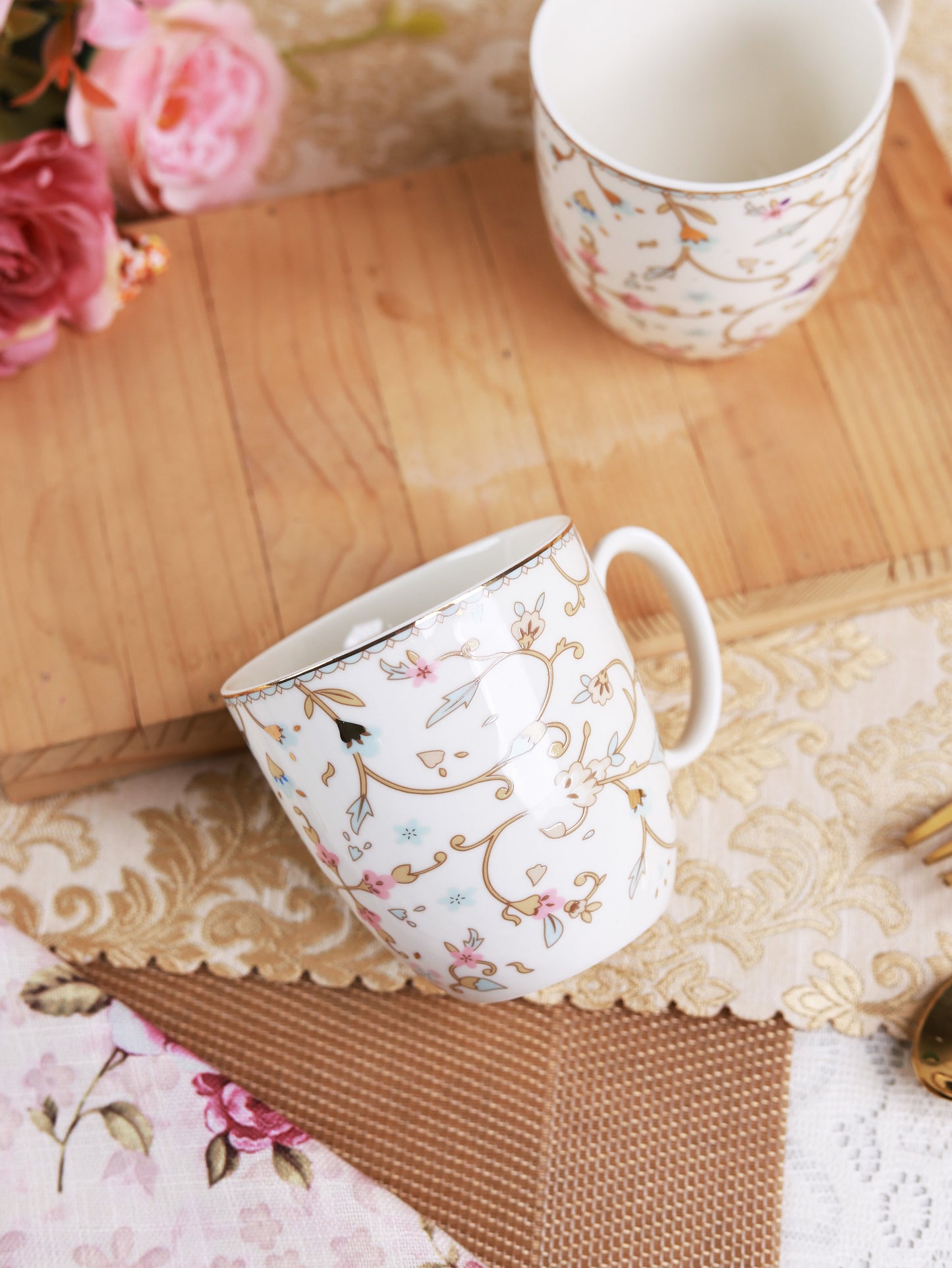 White Pattern Mug Set (Capacity 200 ML, Set of 6) - Vigneto