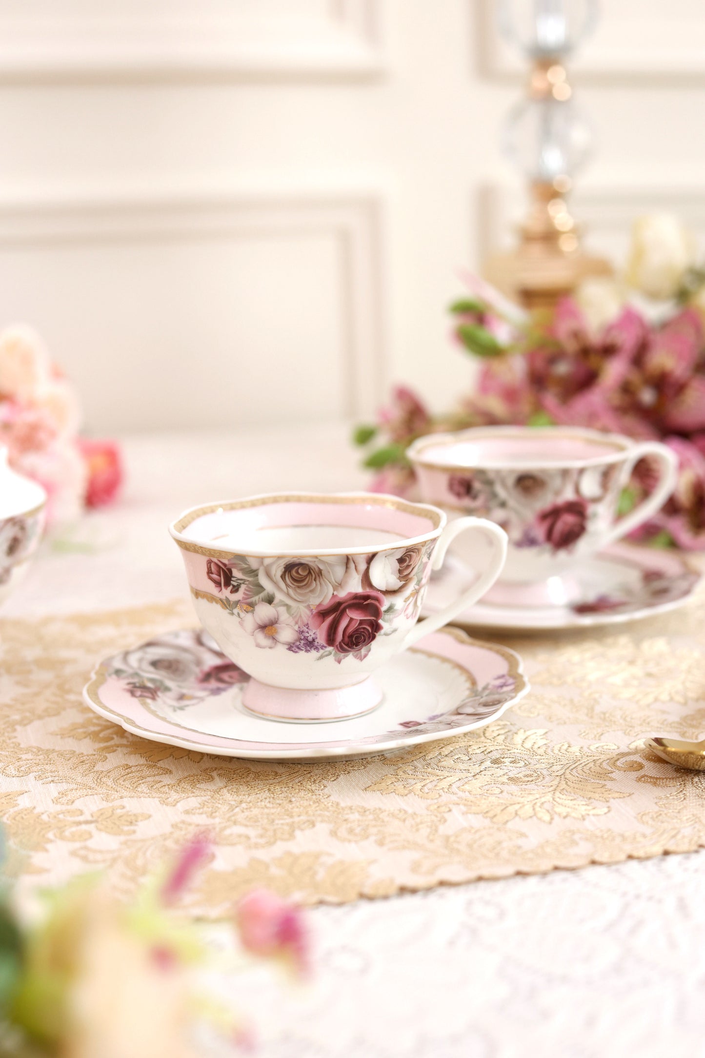 Rose Garden 15 Pcs Tea Set (Vintage Collection)