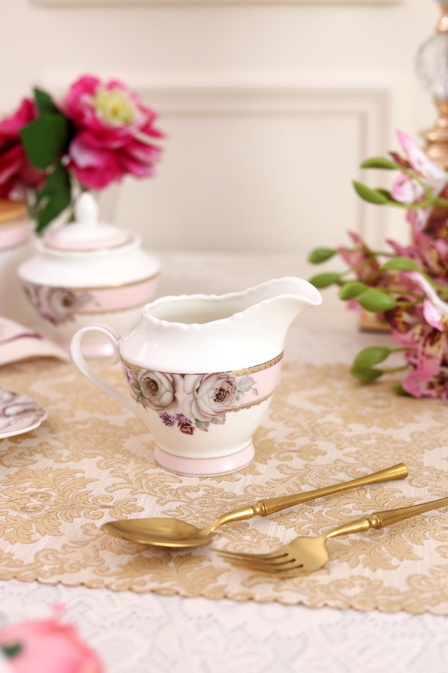 Rose Garden 15 Pcs Tea Set (Vintage Collection)