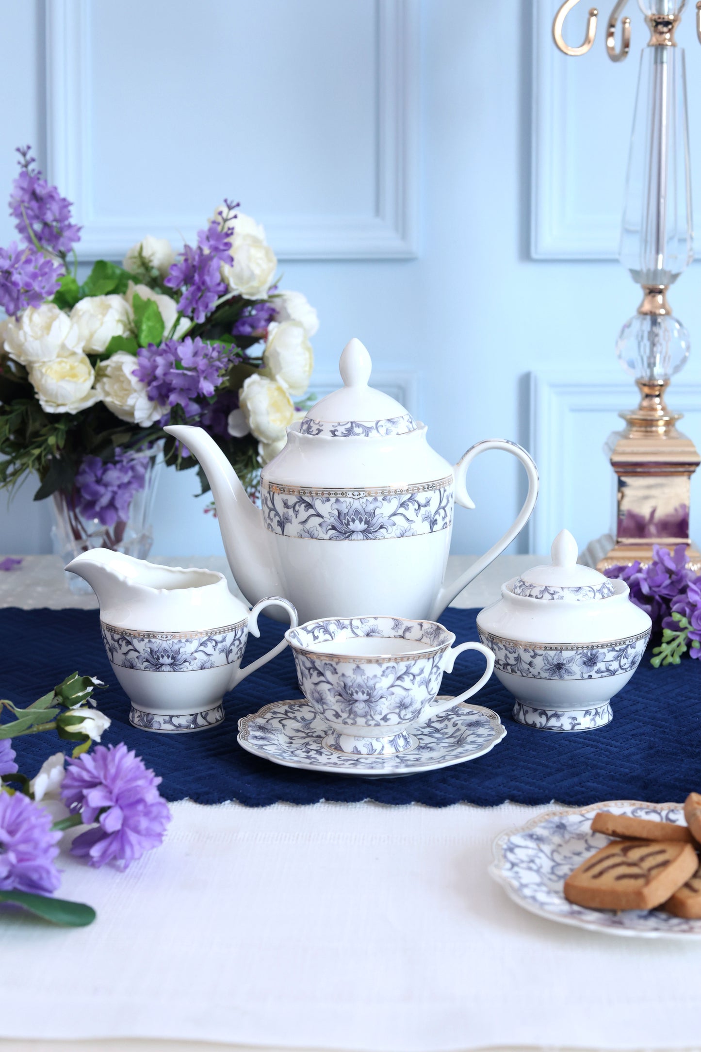 Royal Blue 15 Pcs Tea Set (Vintage Collection)