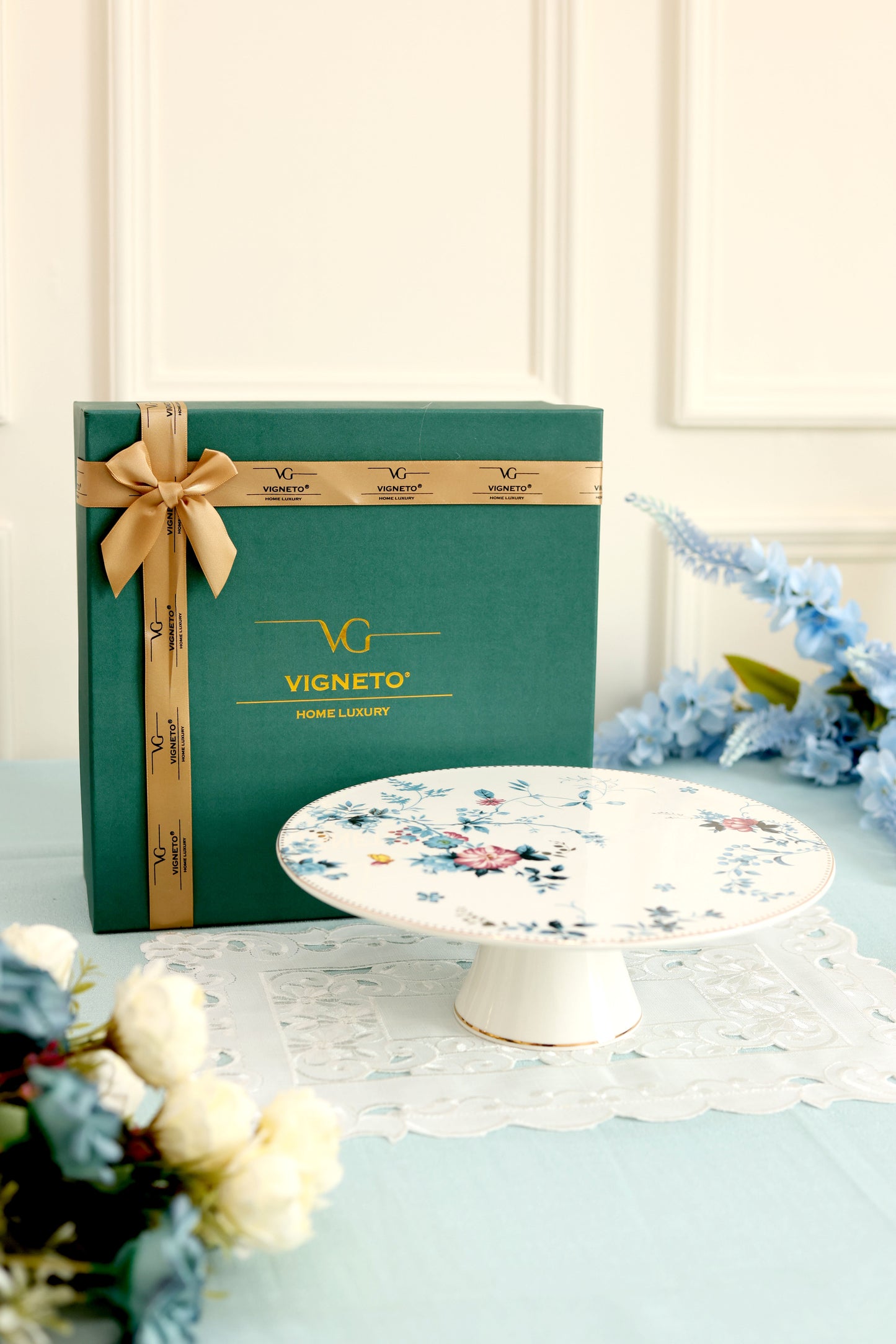 Spring Meadows Cake Stand