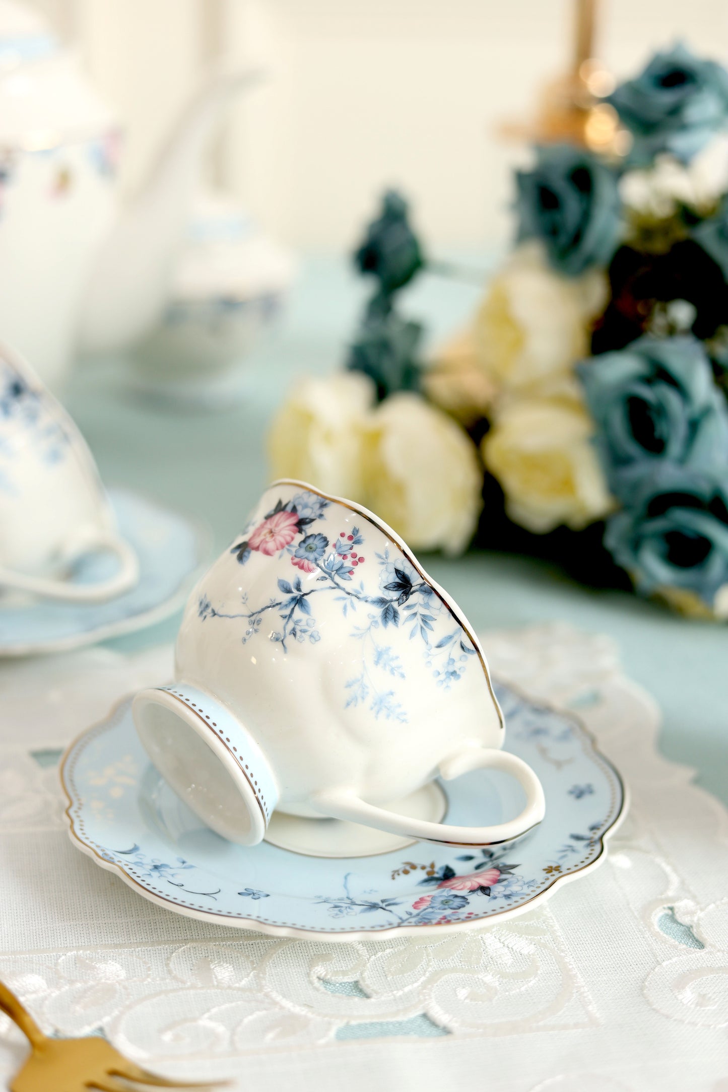 Spring Meadows 15 Pcs Tea Set (Vintage Collection)