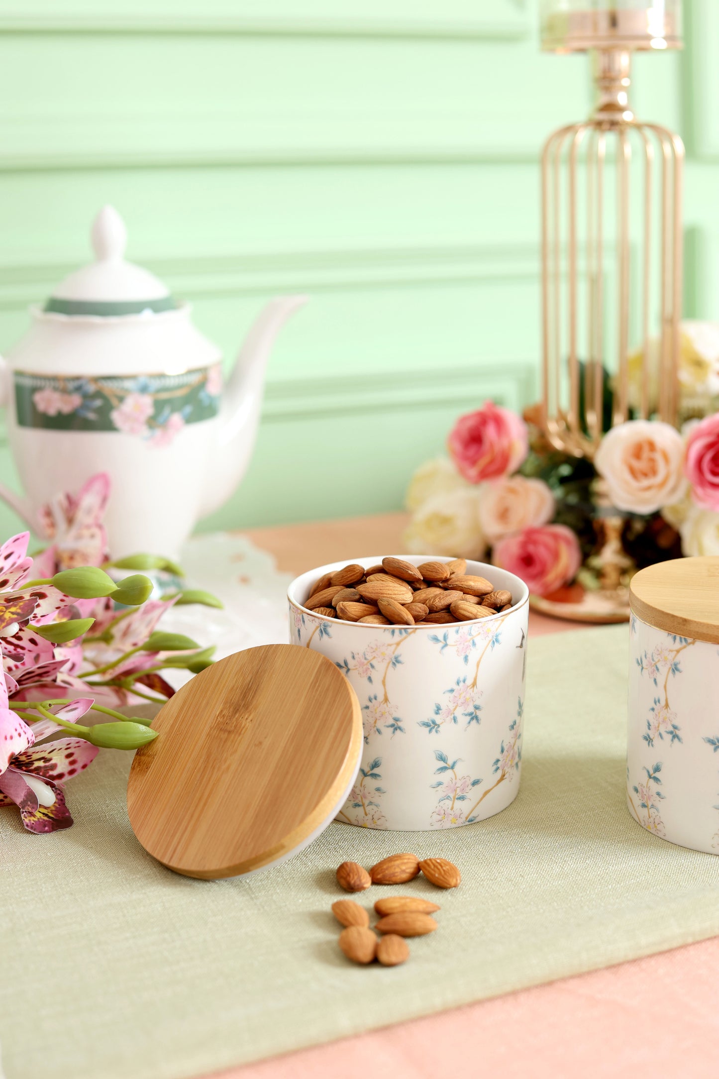 Victorian Green Canister (1 Pc)