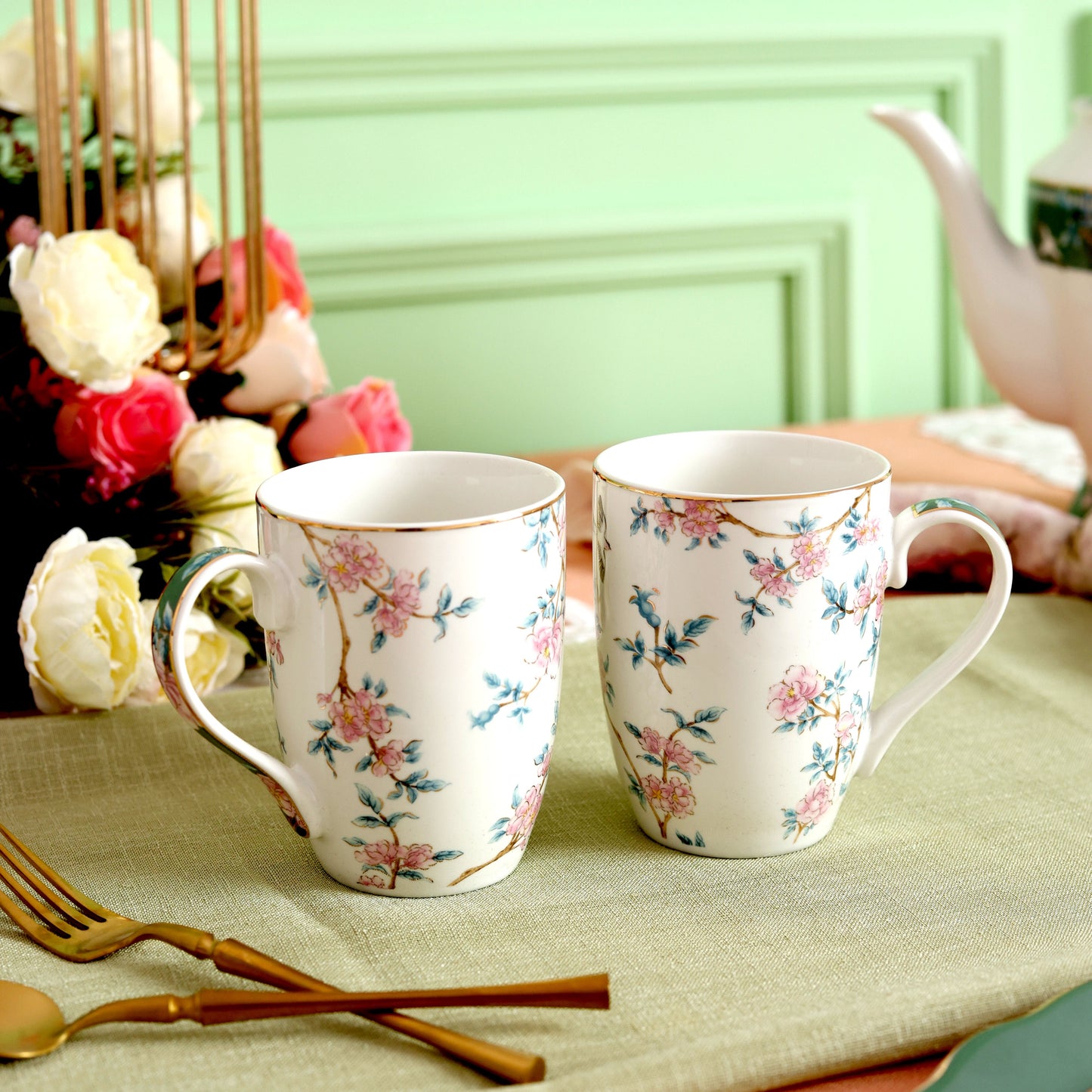 Victorian Green Coffee Mugs (Set of 4, 300 ML)