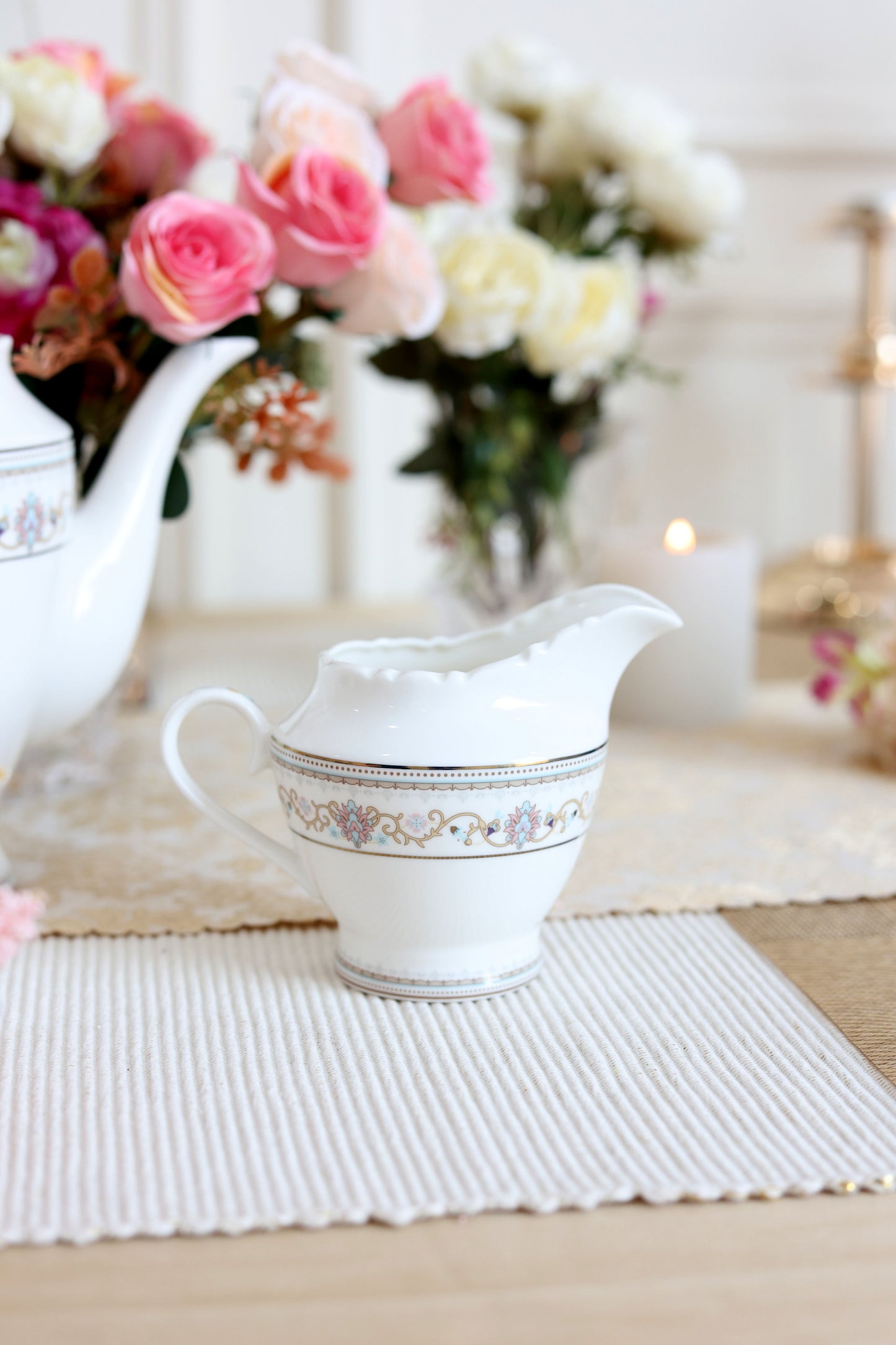White Pattern 15 Pcs Tea Set (Vintage Collection)