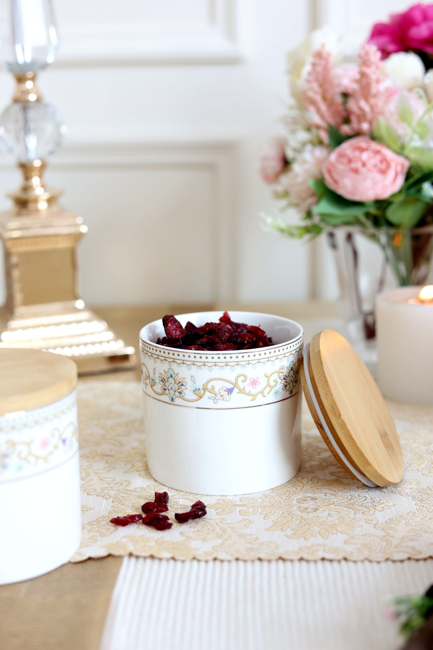 White Pattern Canister (1 Pc)