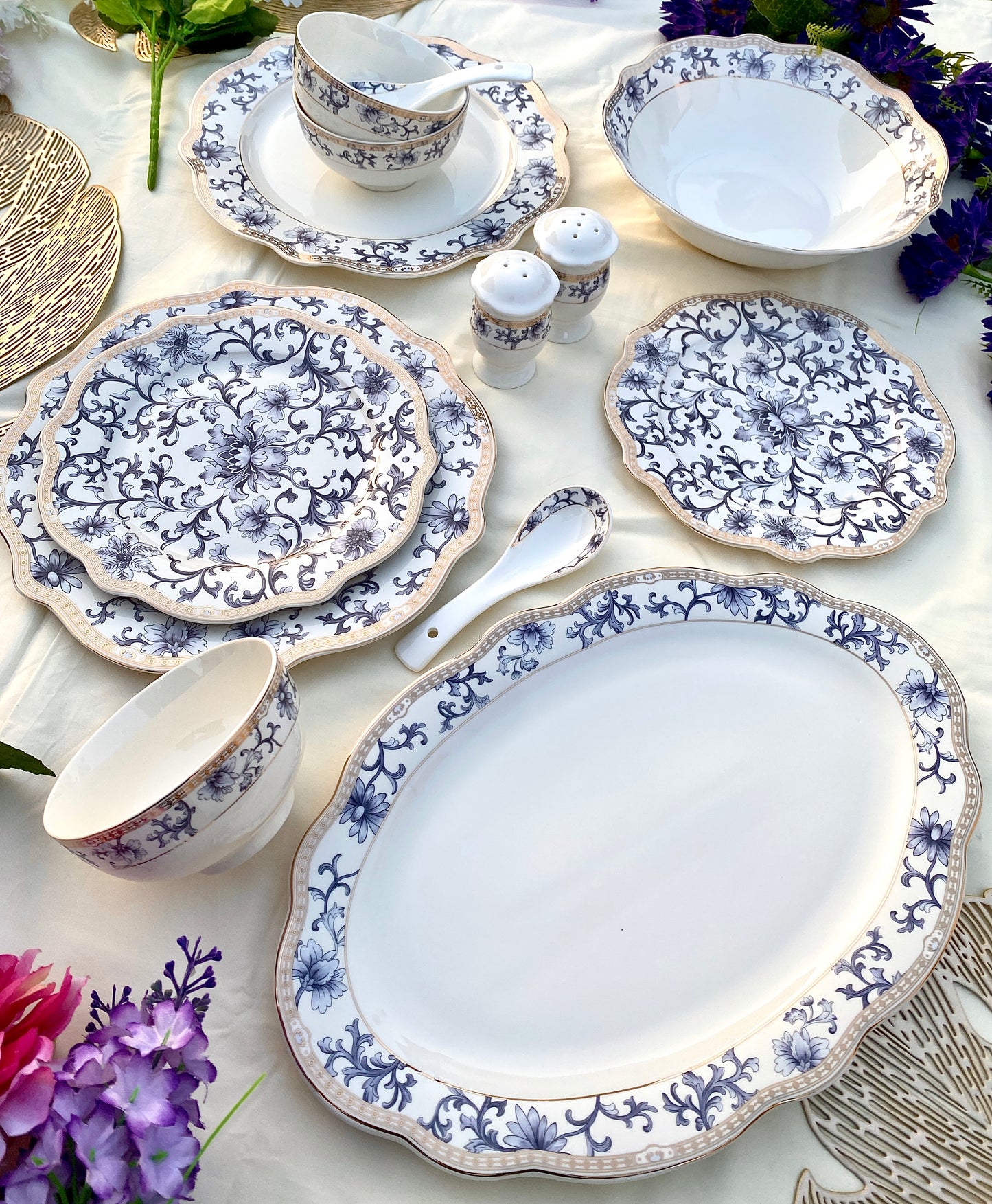 Royal Blue 36 Pcs Dinner Set - Vigneto