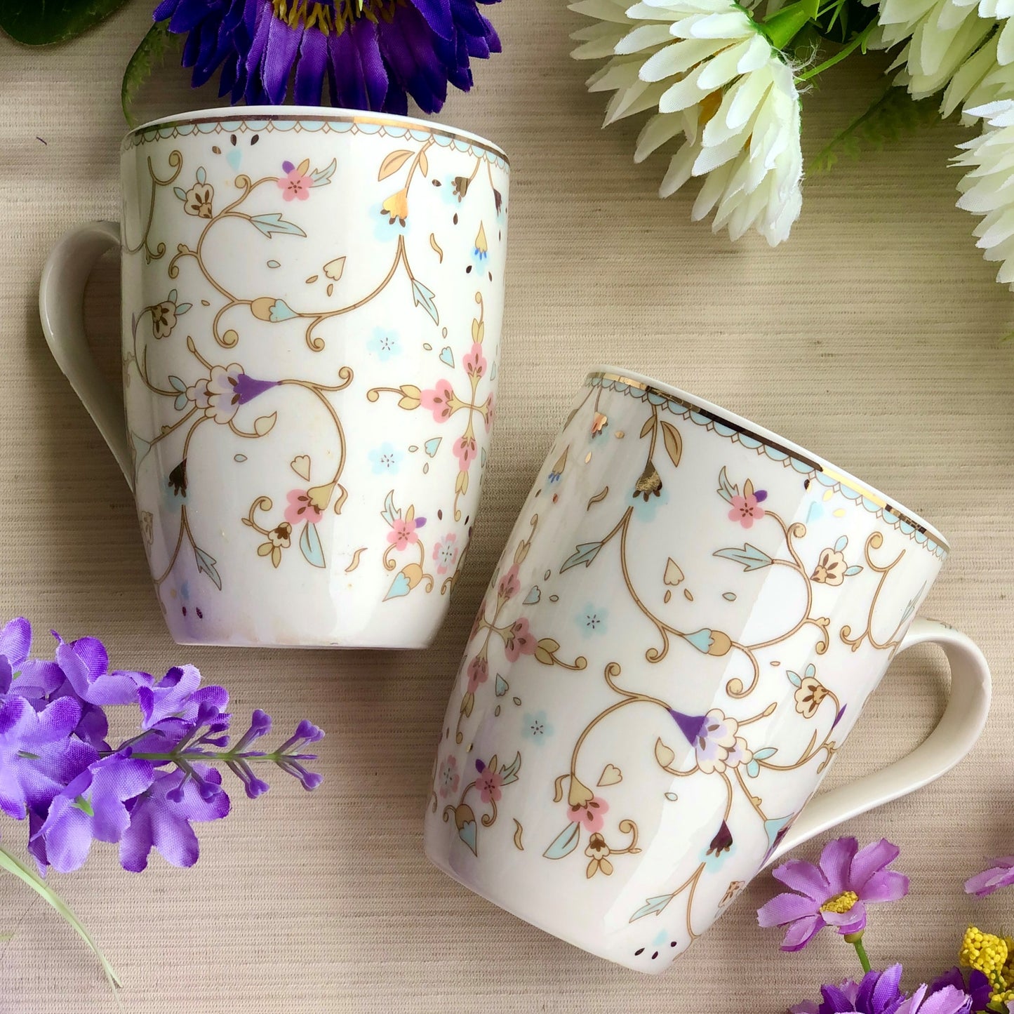 White Pattern Coffee Mugs (Set of 2, 300 ML) - Vigneto