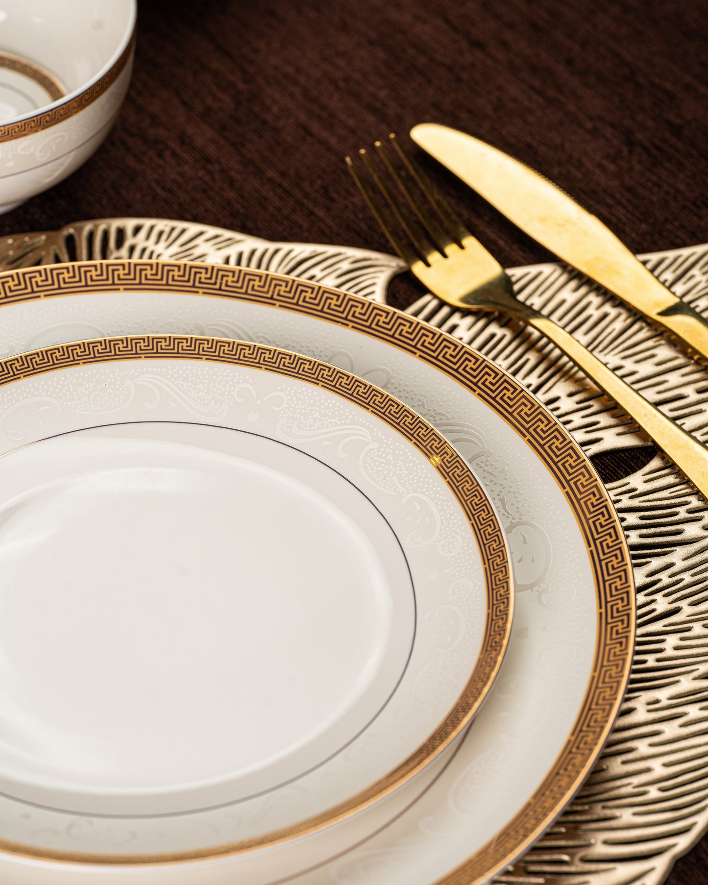 Imperial Gold 40 Pcs Dinner Set - Vigneto