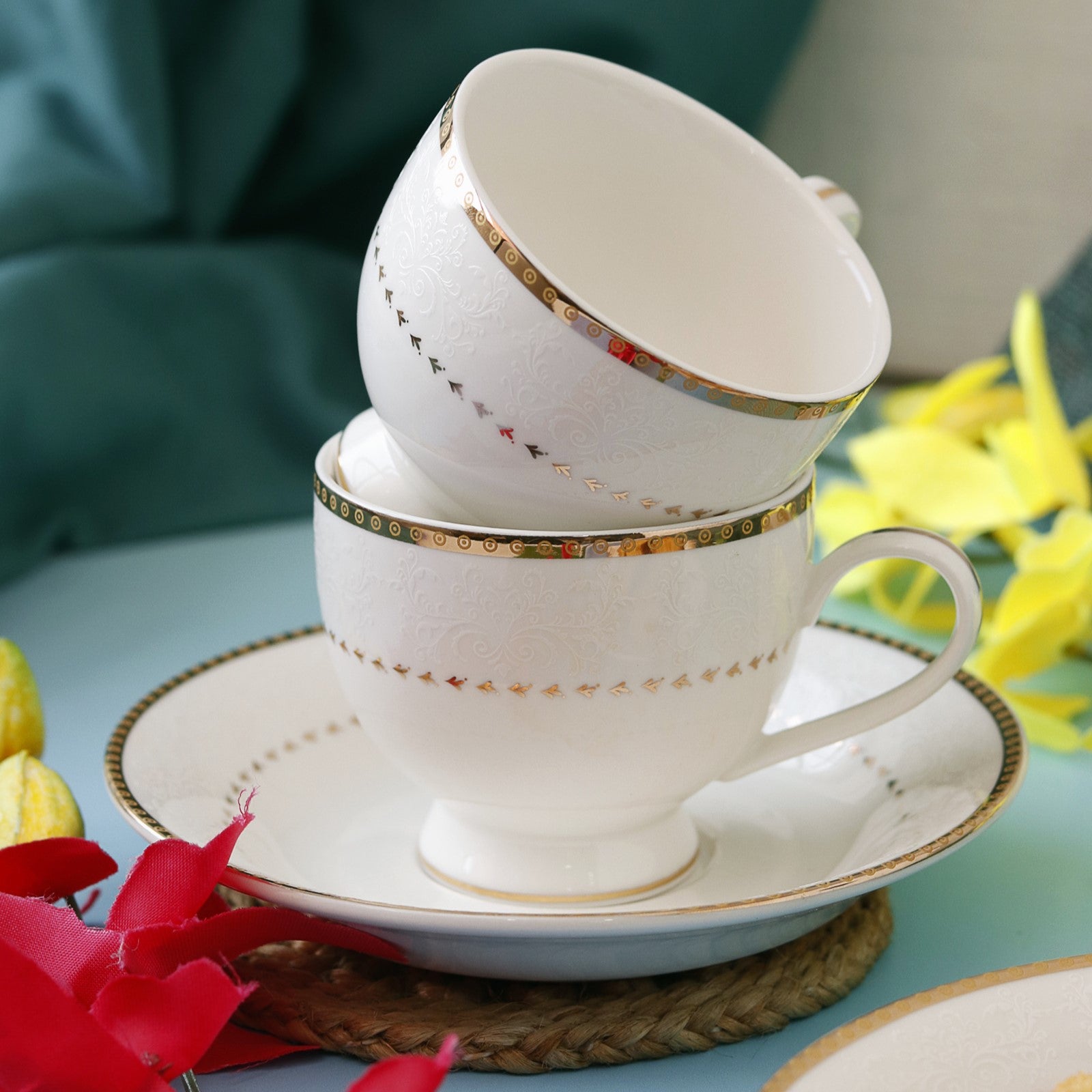 Ivory Gold Cup and Saucer Set (6 Cups and 6 Saucers)