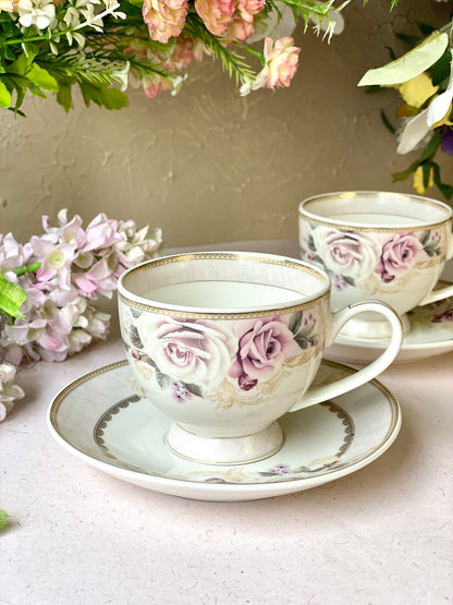 Gold Roses Cup and Saucer Set (6 Cups and 6 Saucers) - Vigneto
