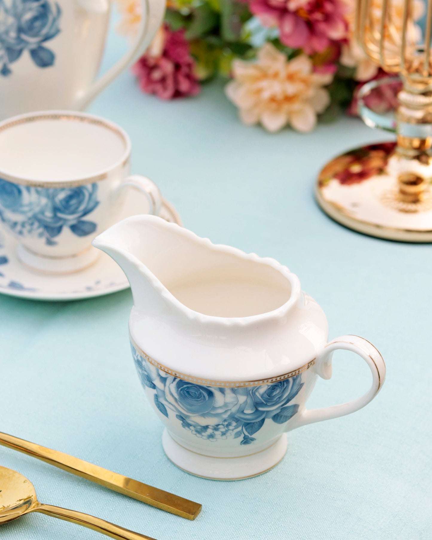 Azure Gold 15 Pcs Tea Set - Vigneto