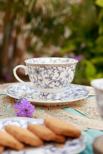 Royal Blue Cup and Saucer Set (Vintage Collection, 6 Cups and 6 Saucers) - Vigneto