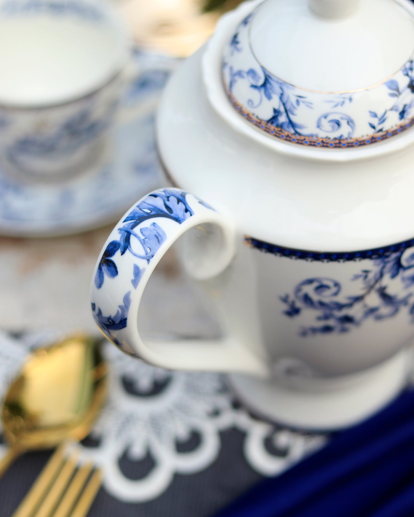 Midnight Blue 15 Pcs Tea Set - Vigneto