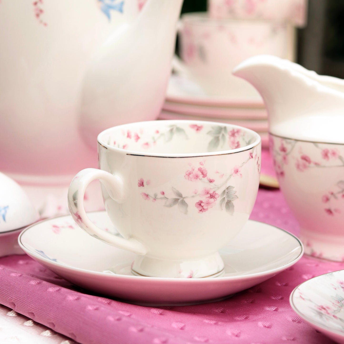 Orchid Bliss 15 Pcs Tea Set - Vigneto