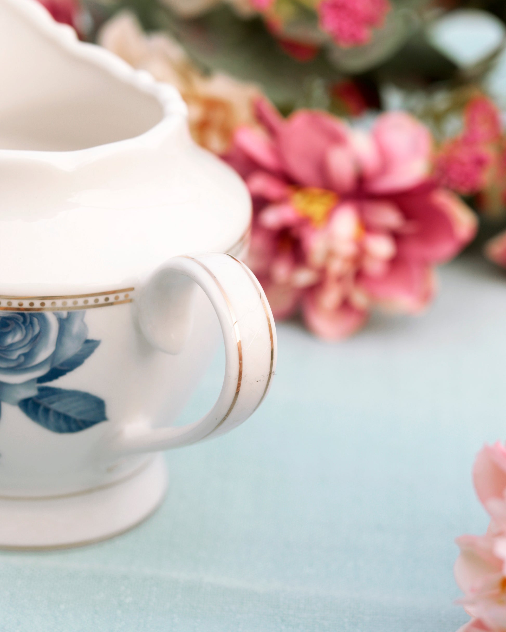 Azure Gold 15 Pcs Tea Set - Vigneto