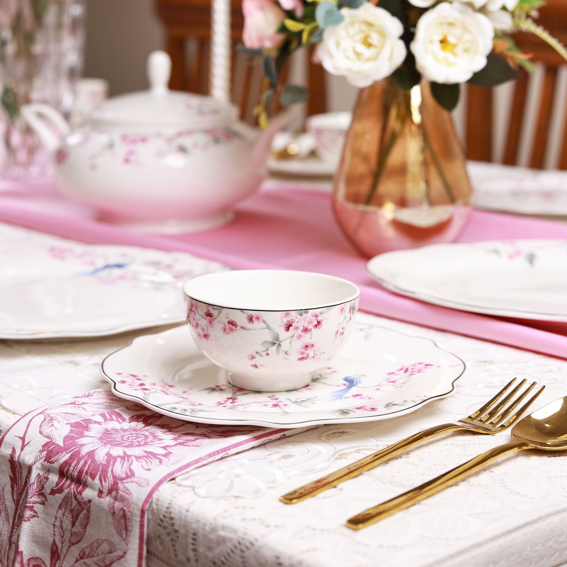 Orchid Bliss 51 Pcs Dinner Set - Vigneto