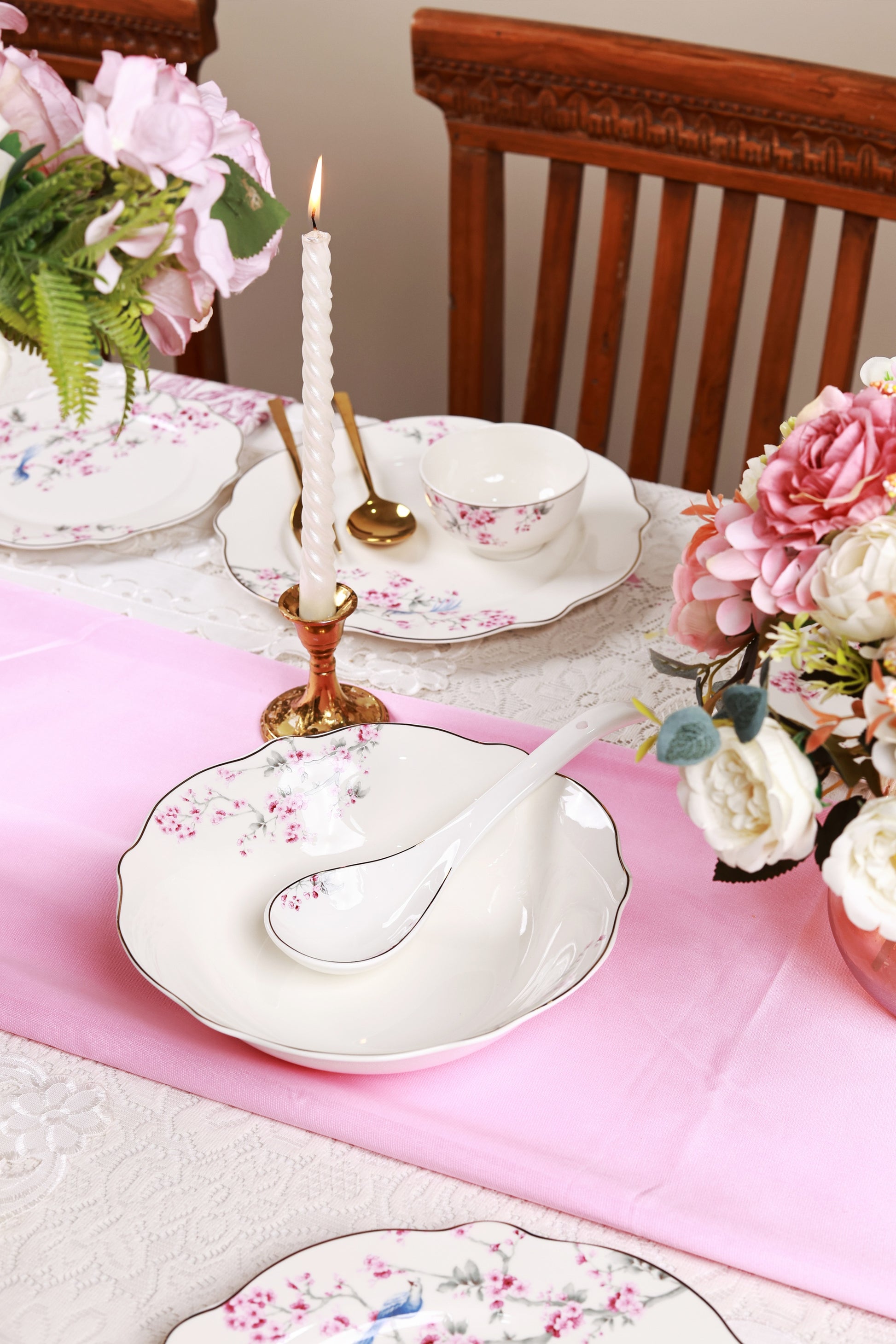 Orchid Bliss 51 Pcs Dinner Set - Vigneto