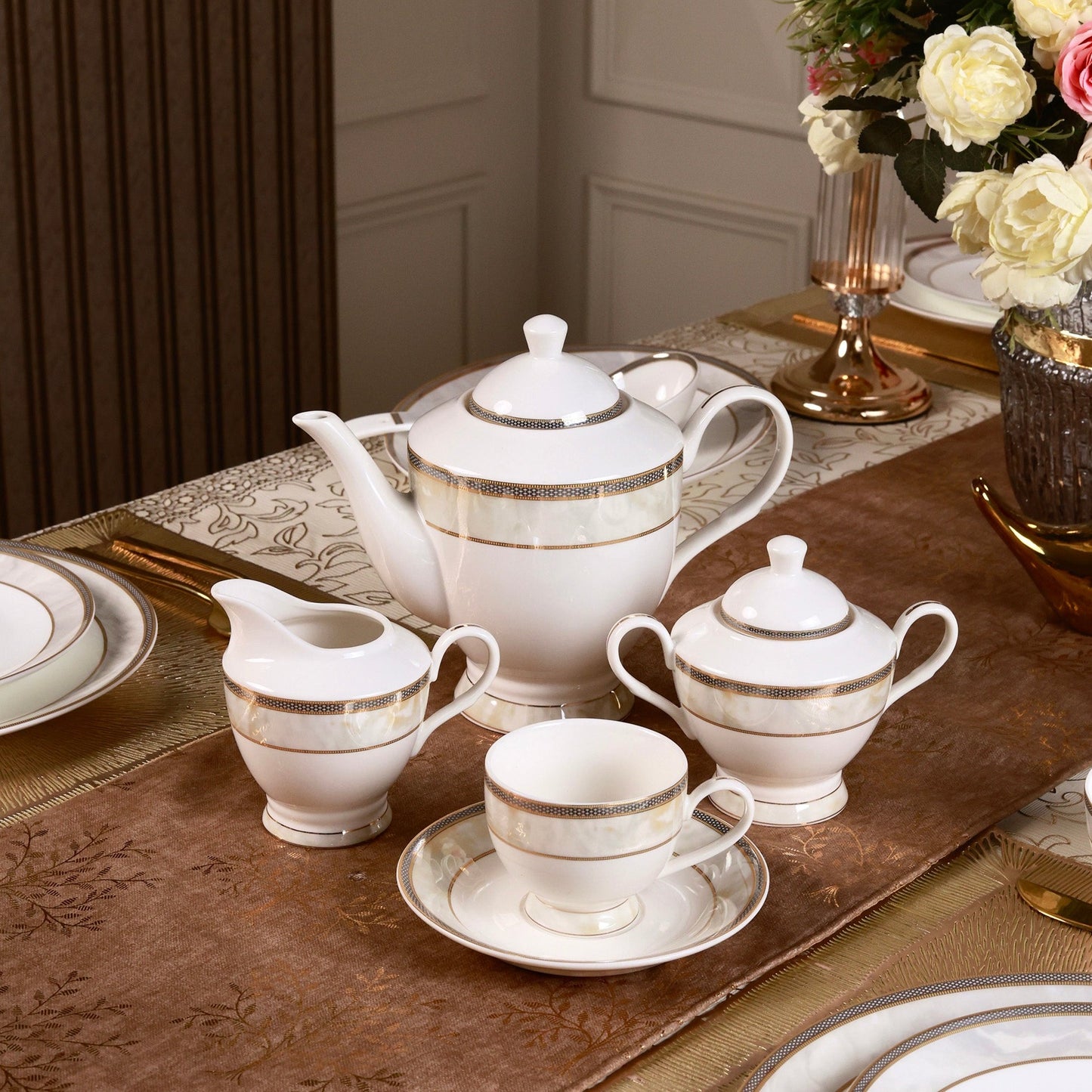 Oyster Pearl 15 Pcs Tea Set