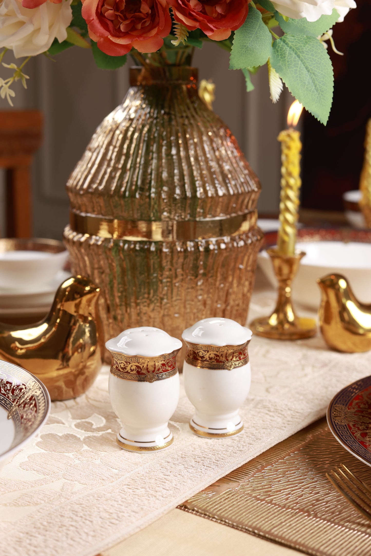 Crown Imperial 36 Pcs Dinner Set (Palace Collection, 24K Embossed Gold)