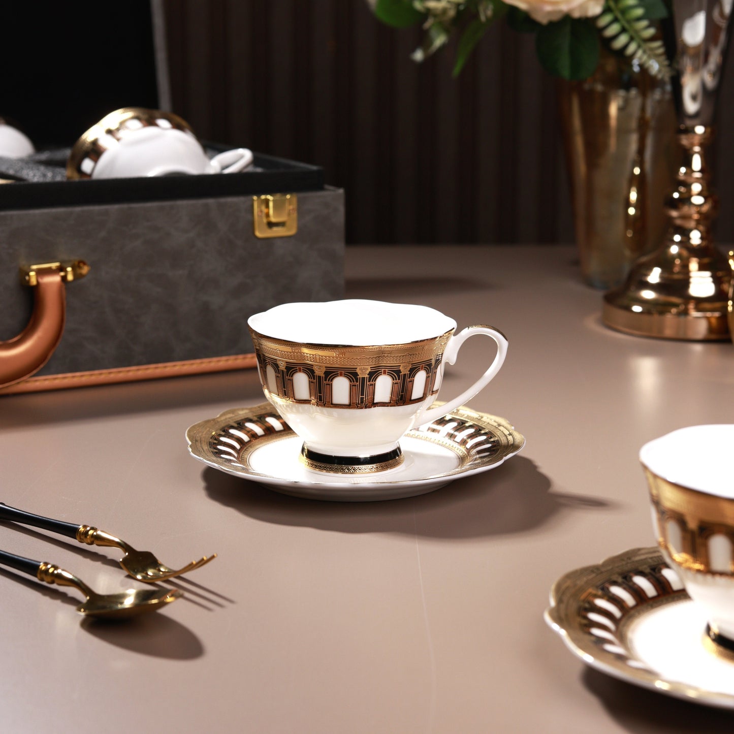 Colosseum Gold Cup and Saucer Set (Set of 6, Palace Collection, 24K Embossed Gold)