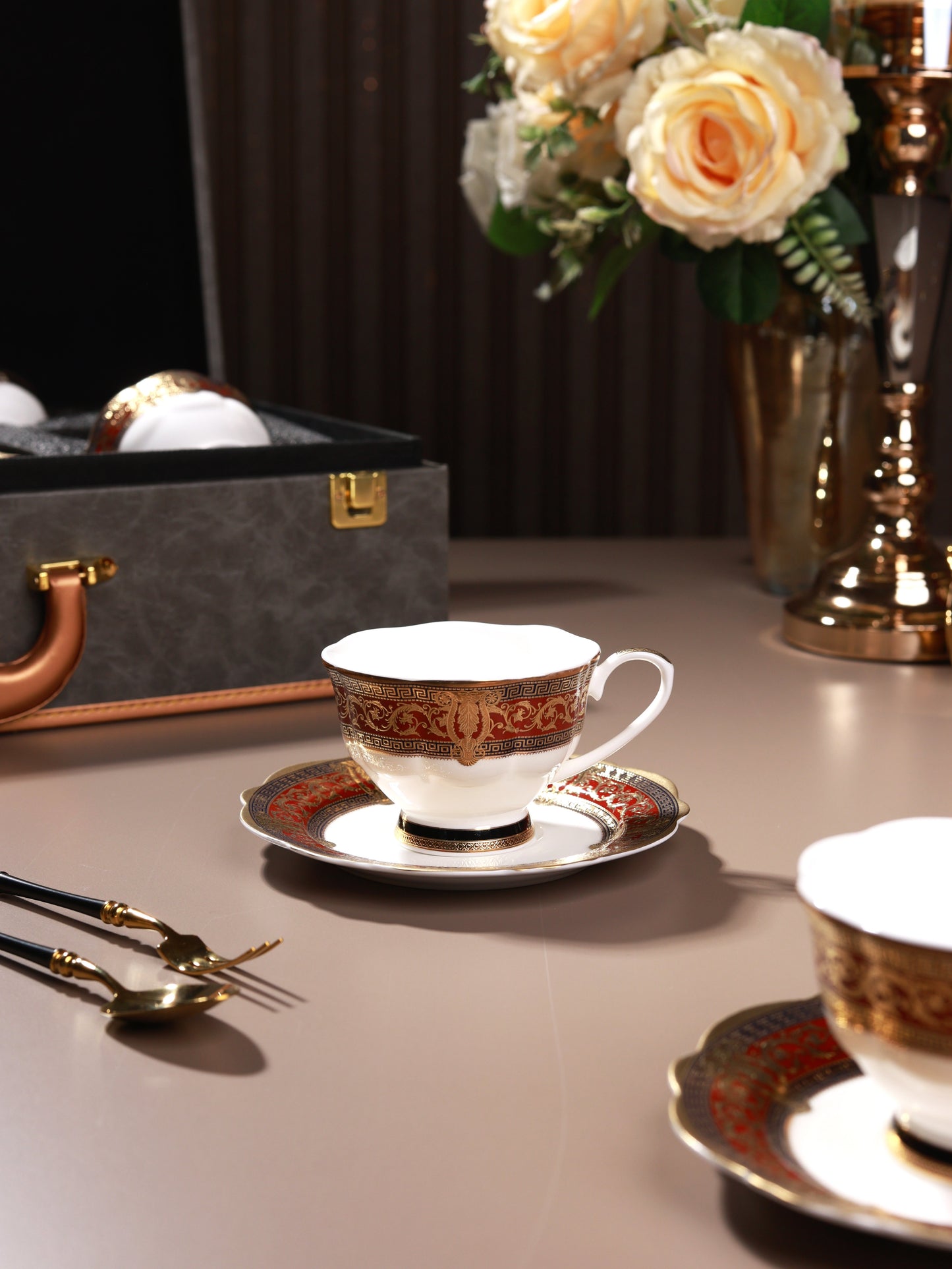 Crown Imperial Cup and Saucer Set (Set of 6, Palace Collection, 24K Embossed Gold)