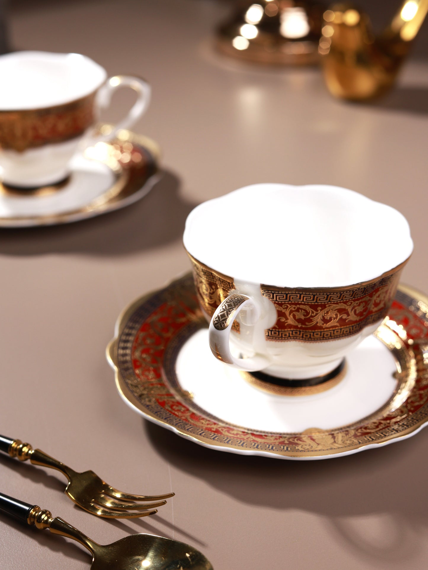 Crown Imperial Cup and Saucer Set (Set of 6, Palace Collection, 24K Embossed Gold)