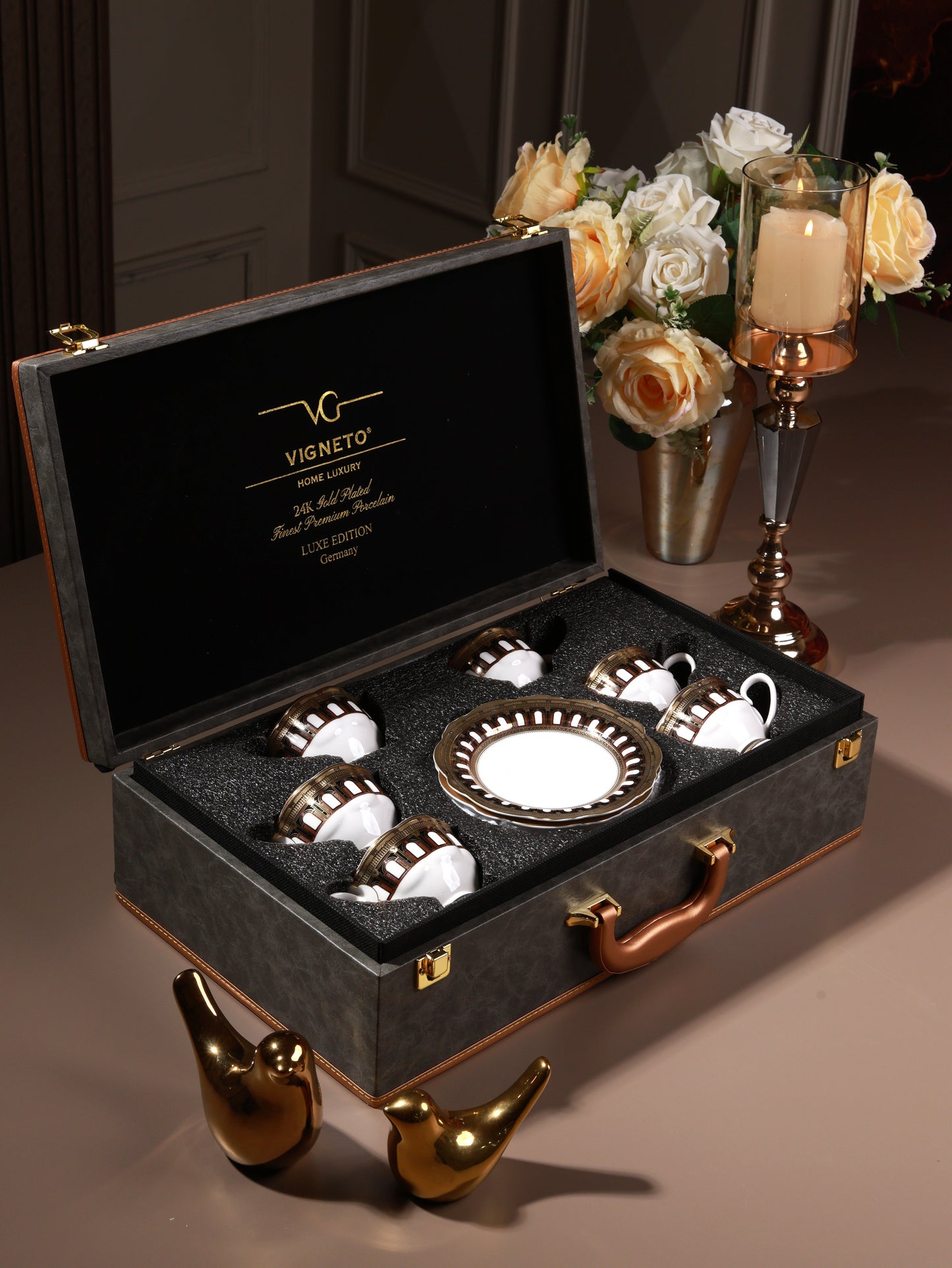 Colosseum Gold Cup and Saucer Set (Set of 6, Palace Collection, 24K Embossed Gold)