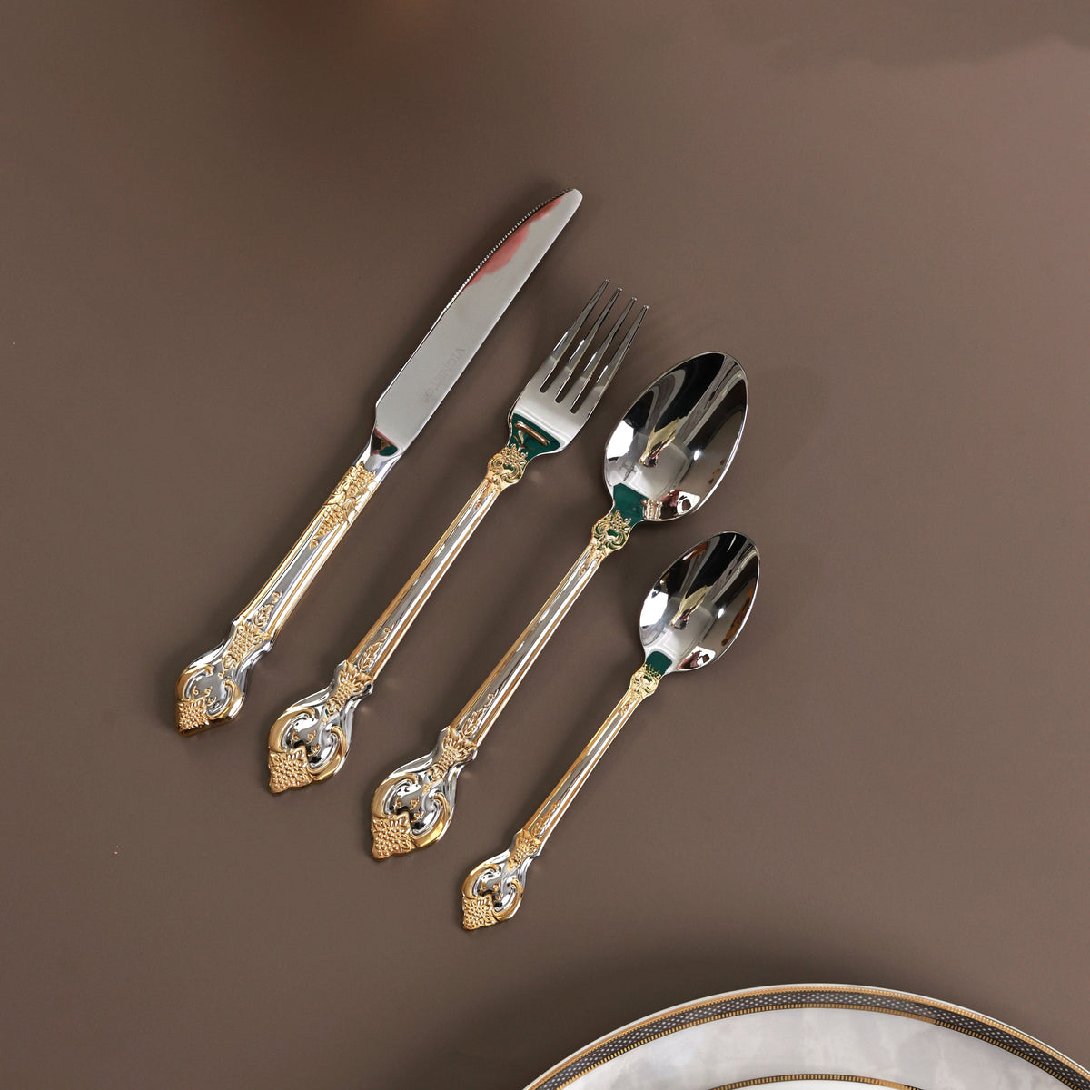 Vineyard Gold 24 Pcs Cutlery Set (Palace Collection, 24K Gold Plated)