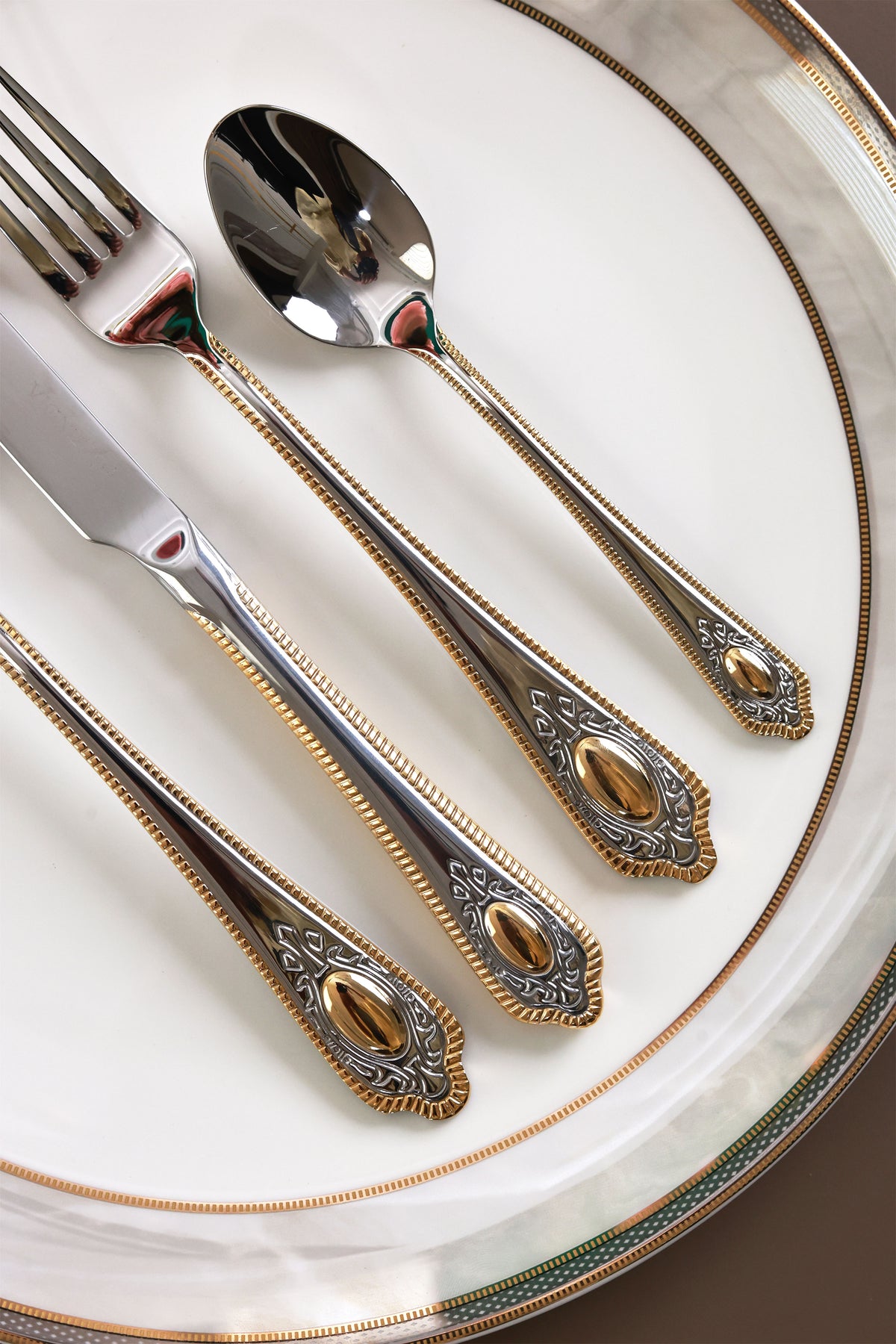 Empress Gold 24 Pcs Cutlery Set (Palace Collection, 24K Gold Plated)
