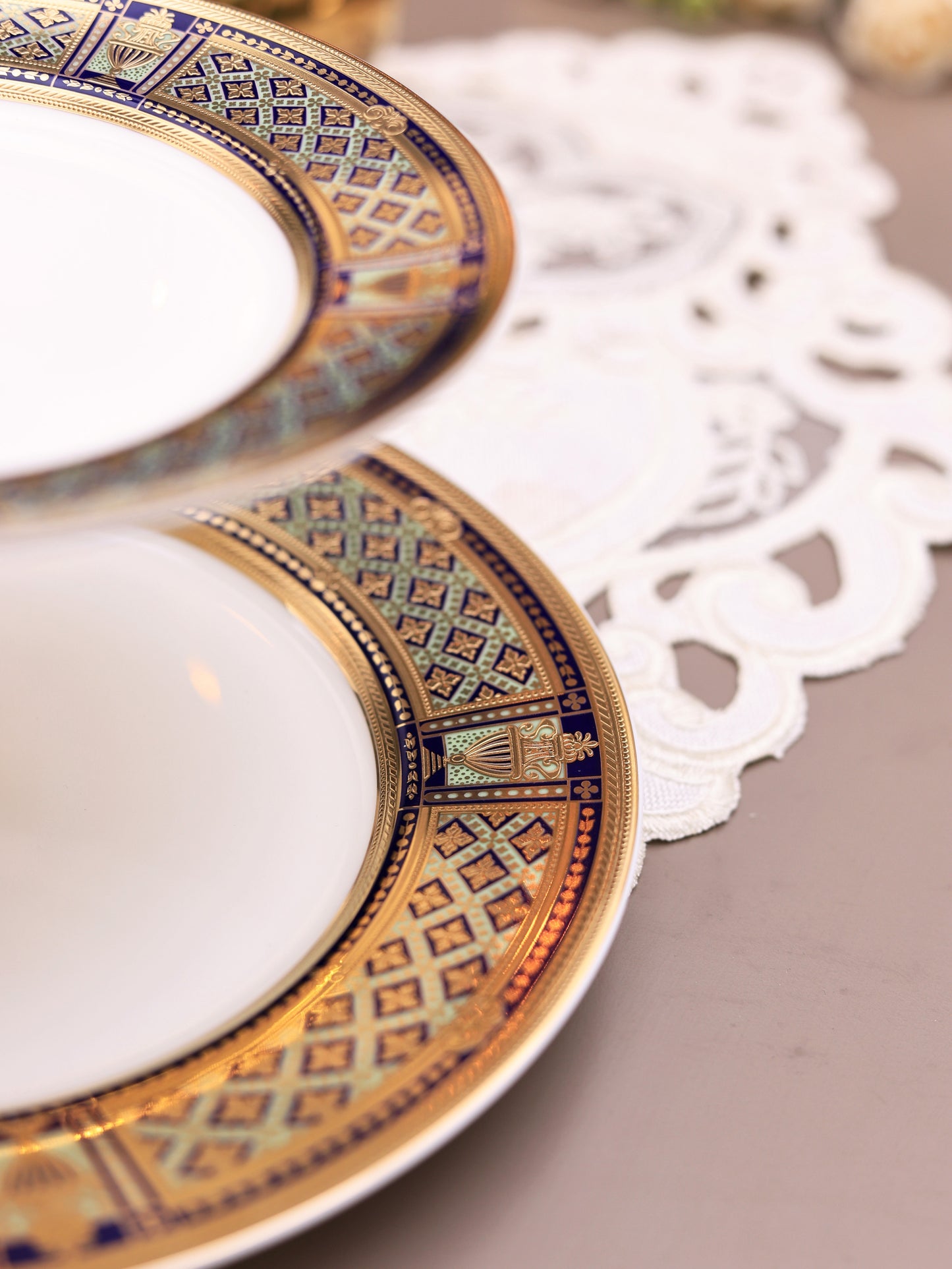 Tresor du Palais Two Tier Dessert Stand (Palace Collection, 24K Embossed Gold) - Vigneto