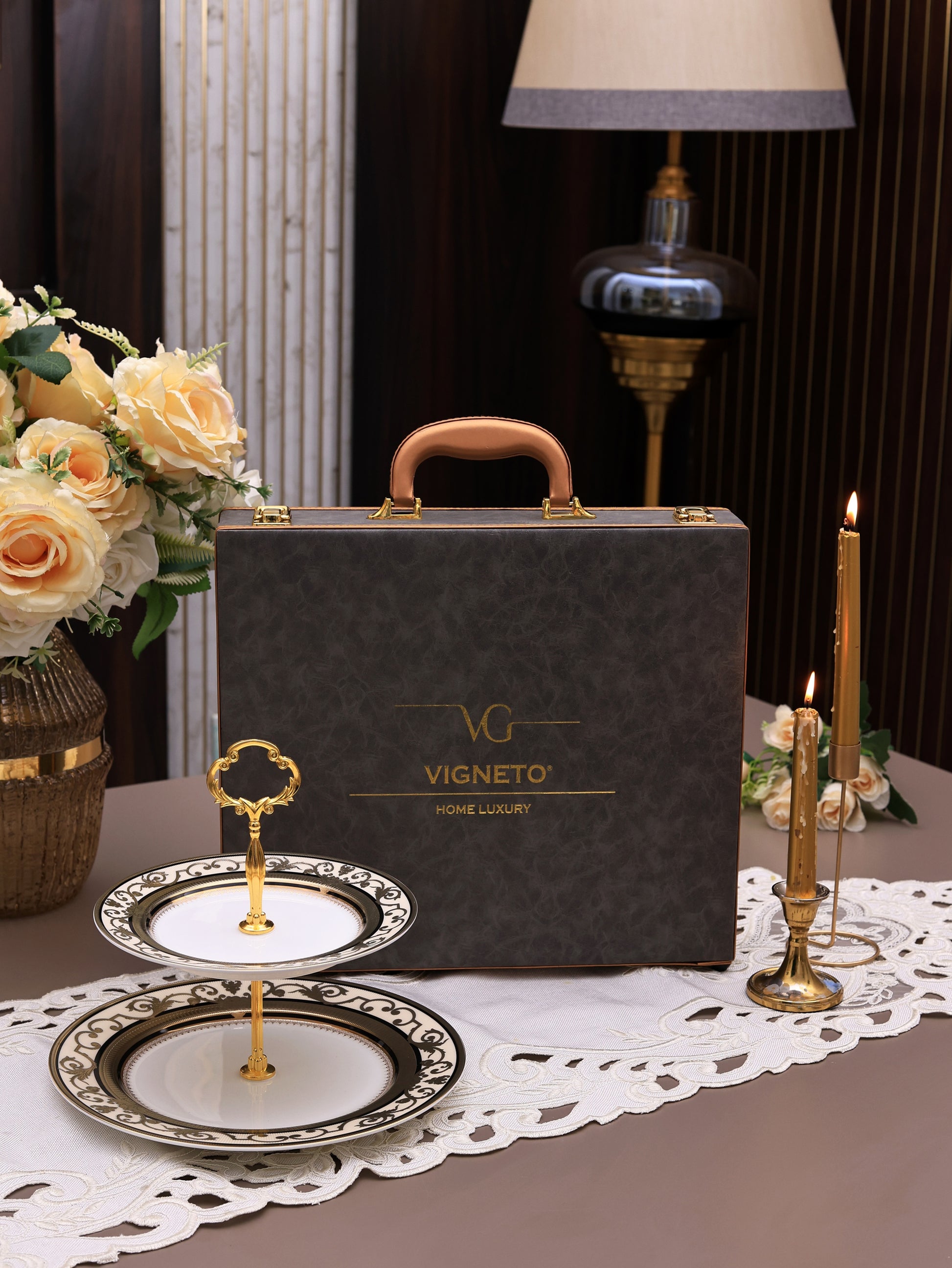 Gilded Realm Two Tier Dessert Stand (Palace Collection, 24K Embossed Gold) - Vigneto