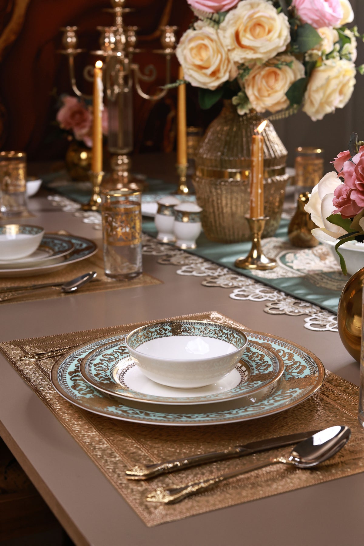 Rococo Majeste 42 Pcs Dinner Set (Palace Collection, 24K Embossed Gold)