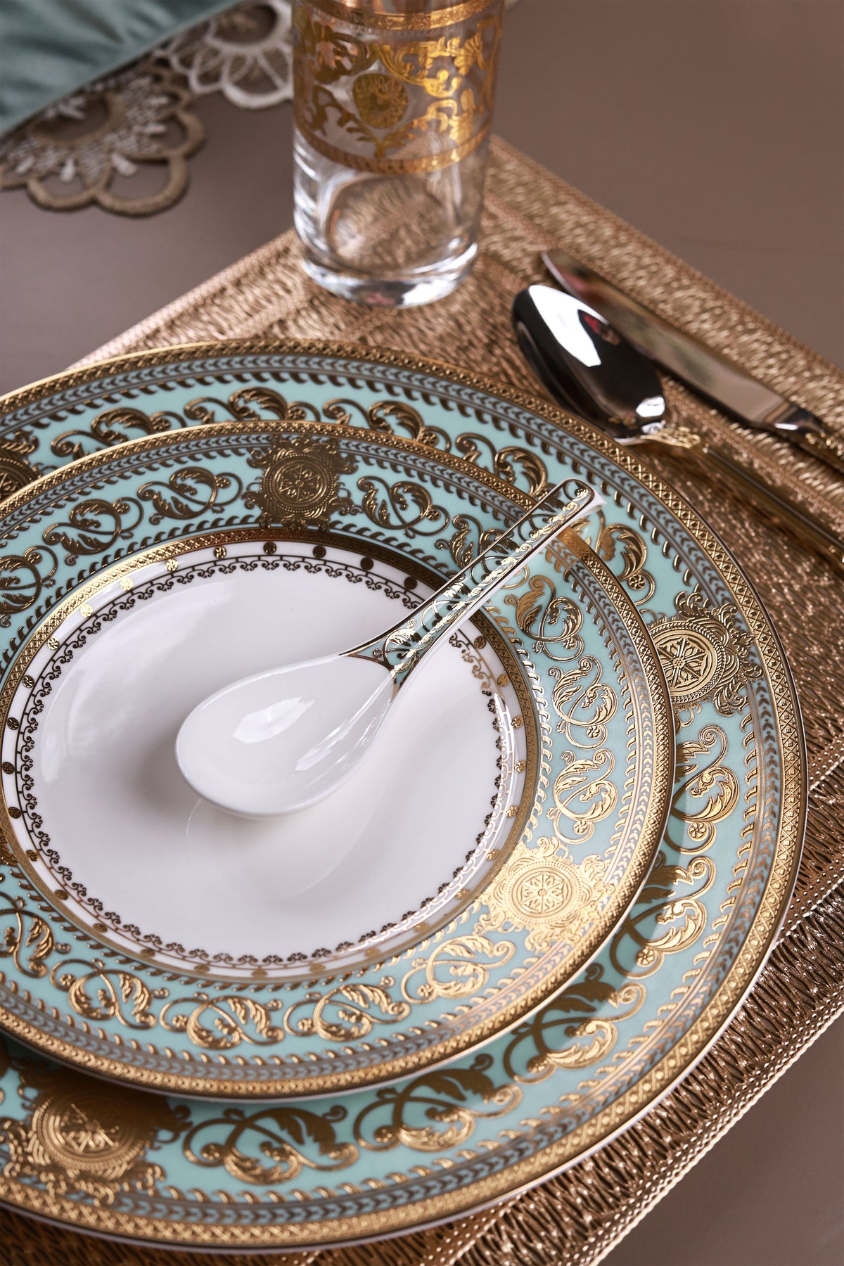 Rococo Majeste 42 Pcs Dinner Set (Palace Collection, 24K Embossed Gold)