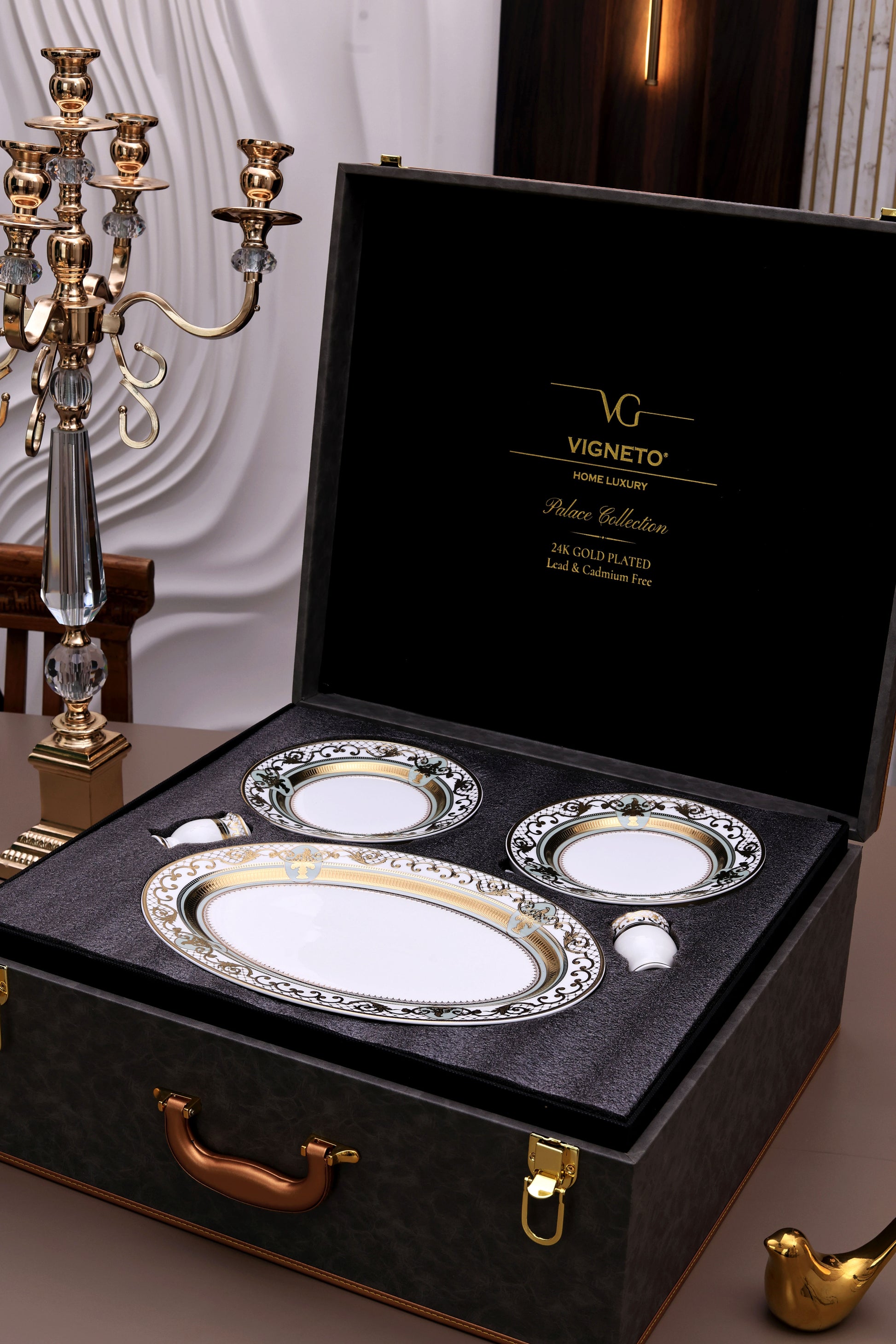 Palace Verde 58 Pcs Dinner Set (Palace Collection, 24K Embossed Gold) - Vigneto