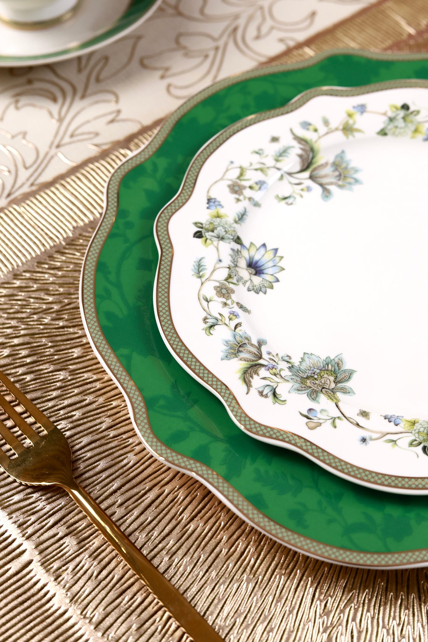 Tudor Green 36 Pcs Dinner Set
