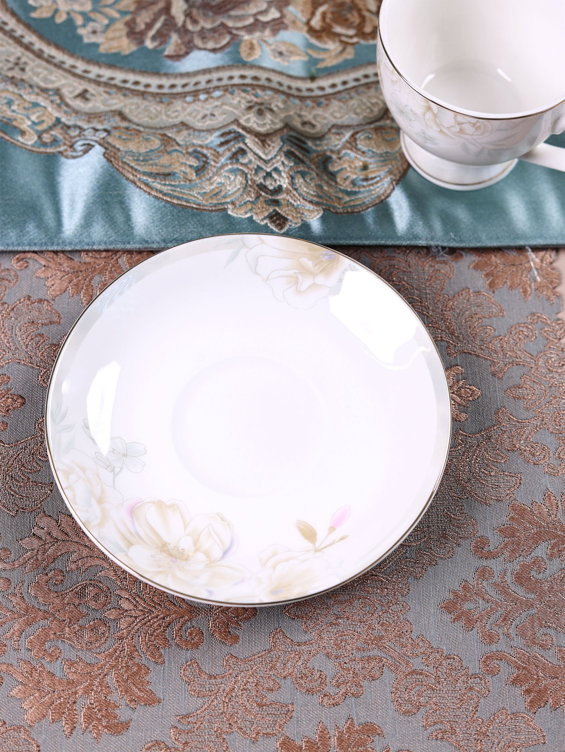 Sage Blume 15 Pcs Tea Set - Vigneto