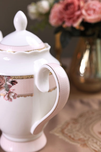 Rose Garden 15 Pcs Tea Set (Vintage Collection) - Vigneto