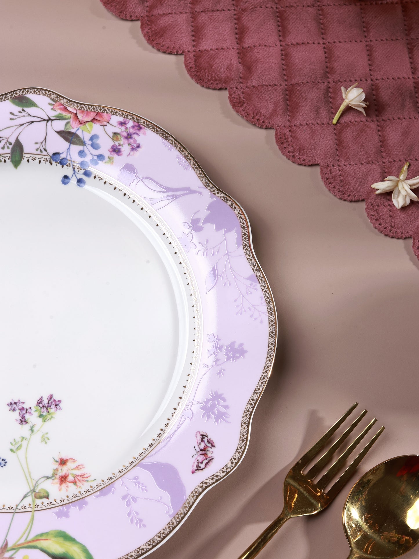 Lilac Garden 10.5" Dinner Plates (Set of 6)
