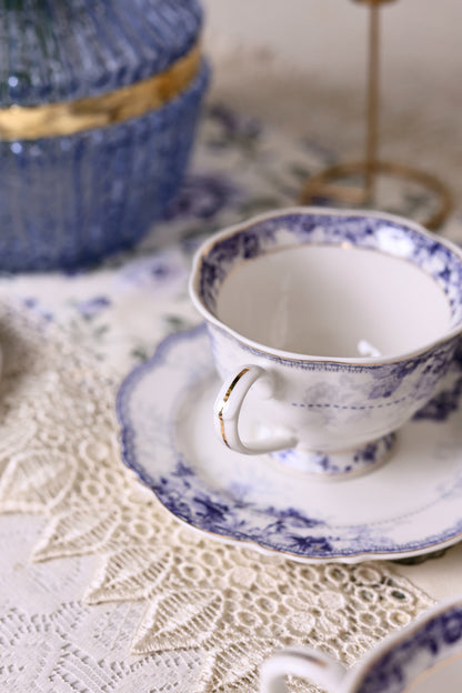 Jardin de Jouy Cup and Saucer Set (Vintage Collection, 6 Cups and 6 Saucers) - Vigneto