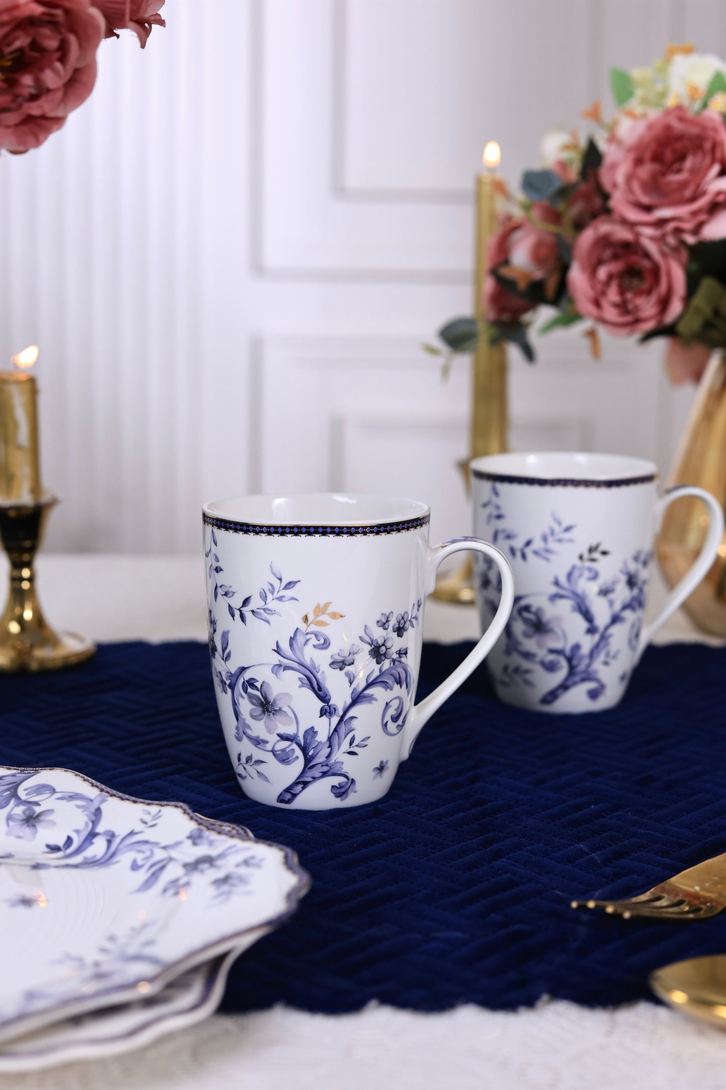Midnight Blue Coffee Mugs with Snack Plates (4 Mugs and 4 Snack Plates) - Vigneto
