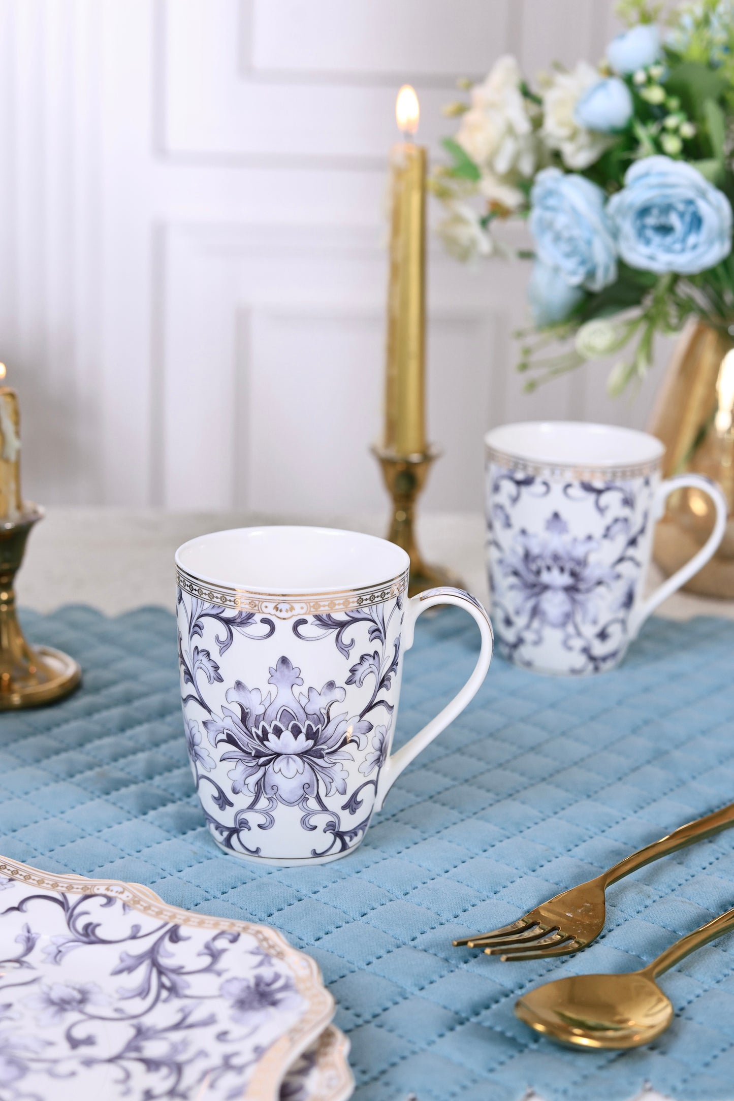 Royal Blue Coffee Mugs with Snack Plates (4 Mugs and 4 Snack Plates) - Vigneto