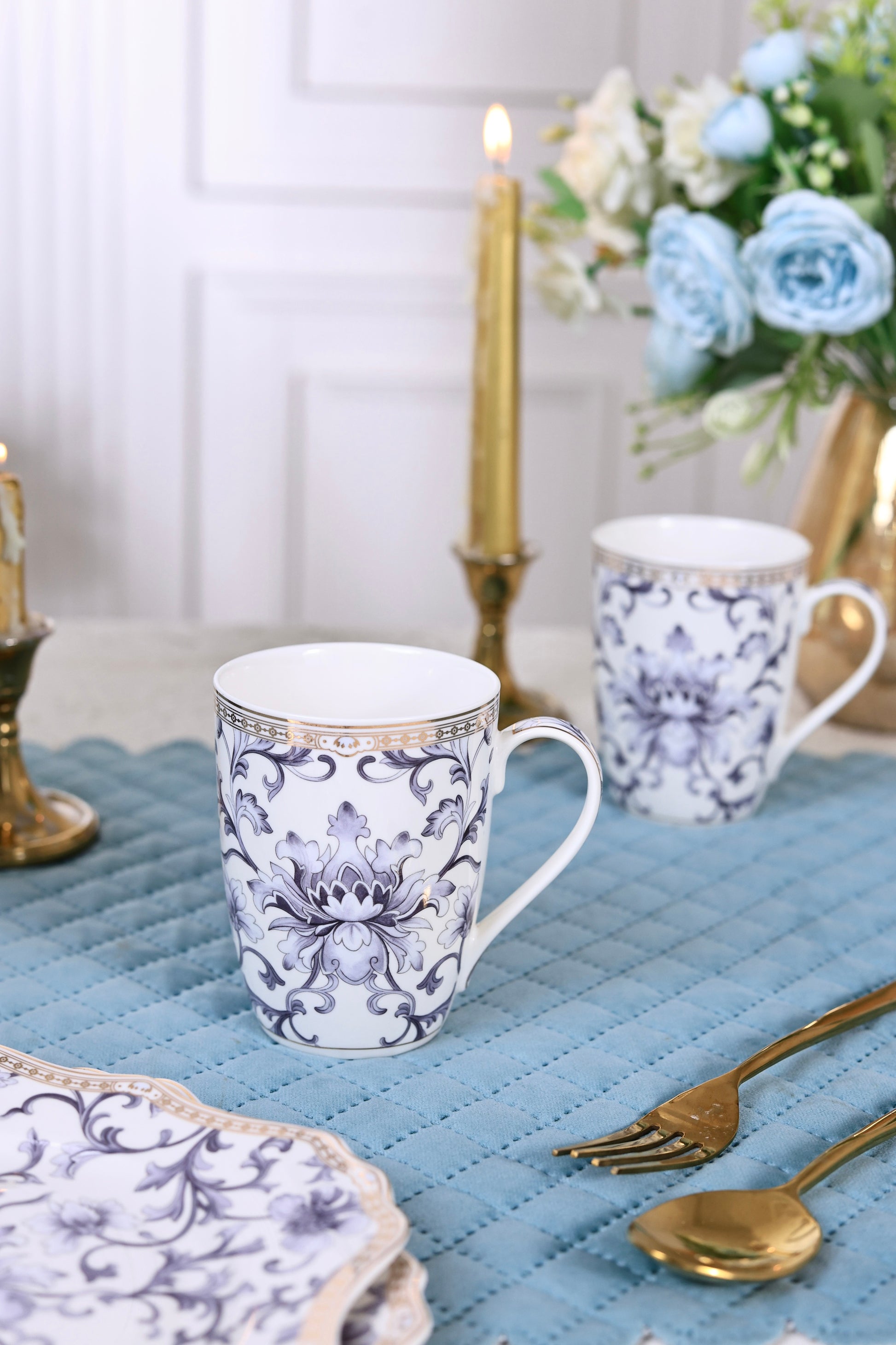 Royal Blue Coffee Mugs with Snack Plates (4 Mugs and 4 Snack Plates) - Vigneto