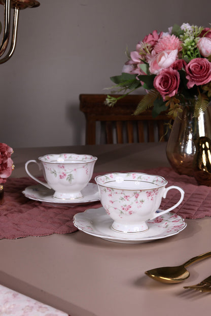 Orchid Bliss Cup and Saucer Set (Vintage Collection, 6 Cups and 6 Saucers) - Vigneto