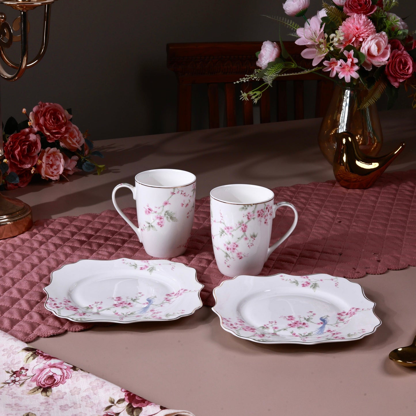 Orchid Bliss Coffee Mugs with Snack Plates (4 Mugs and 4 Snack Plates) - Vigneto